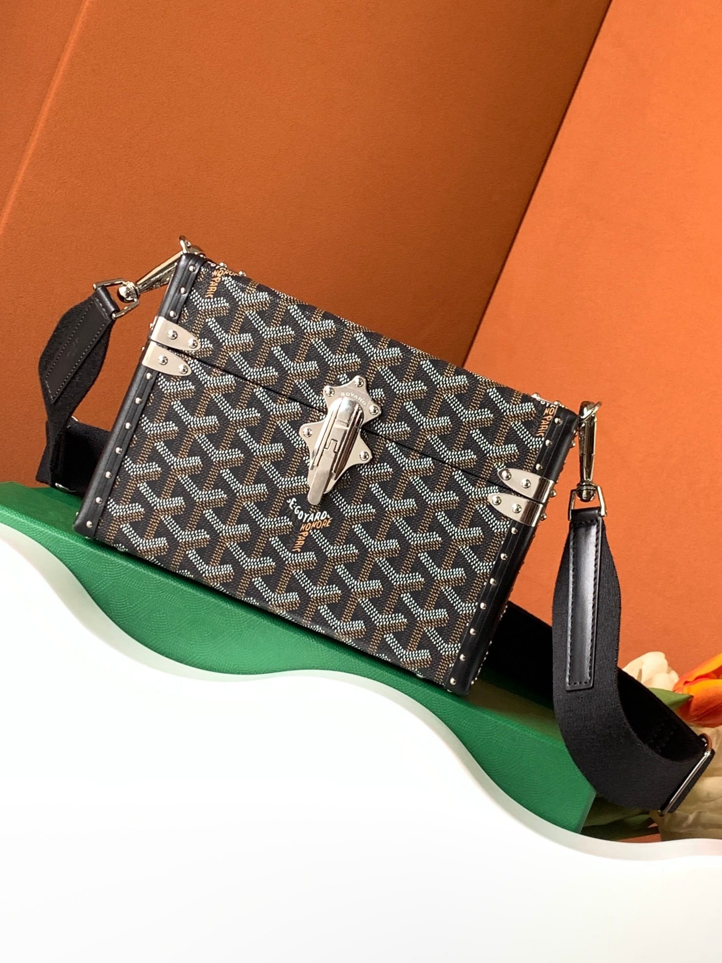 Goyard Cassette Goyard 8821