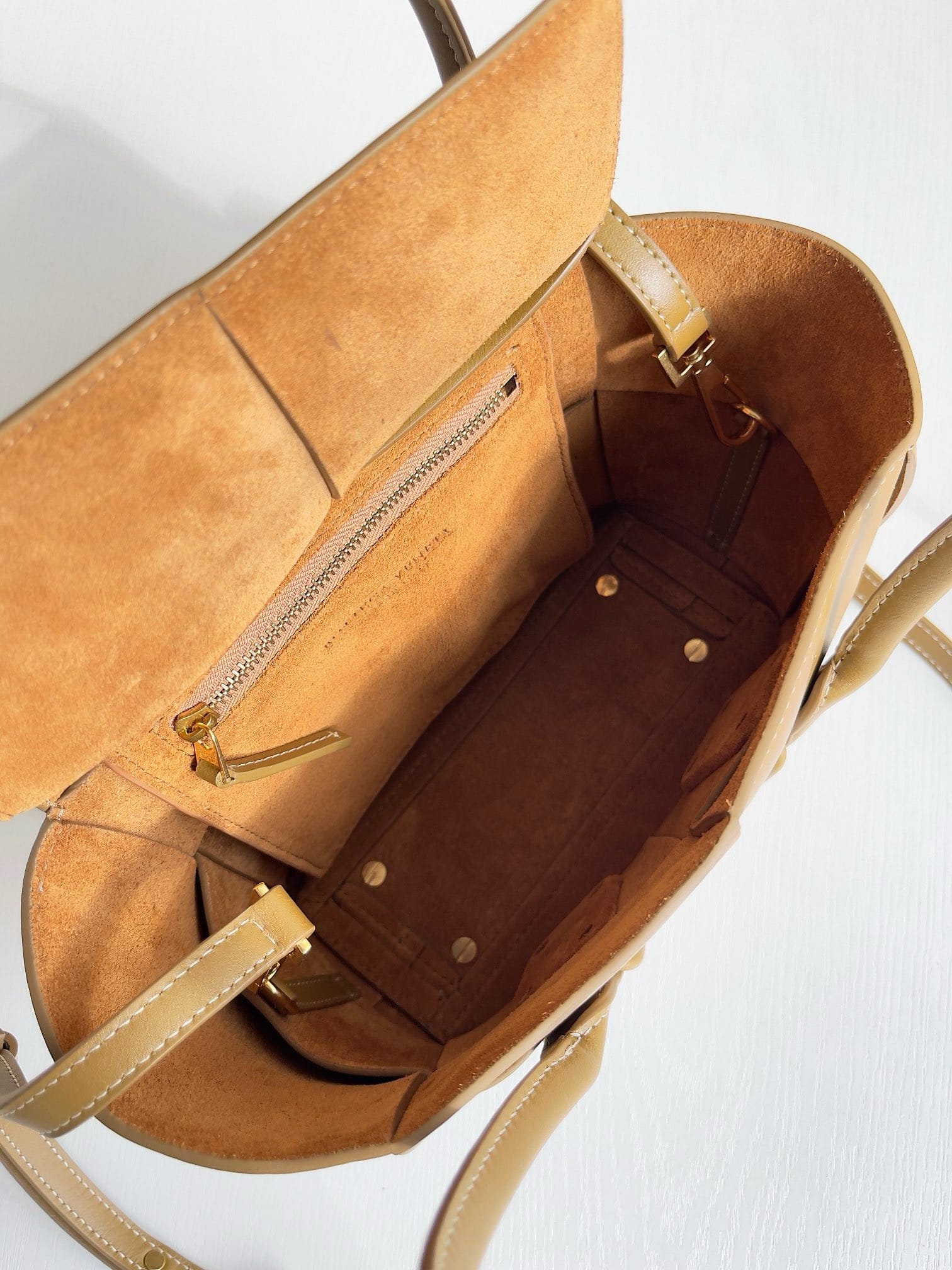 Arco Bottega Veneta 666871.1