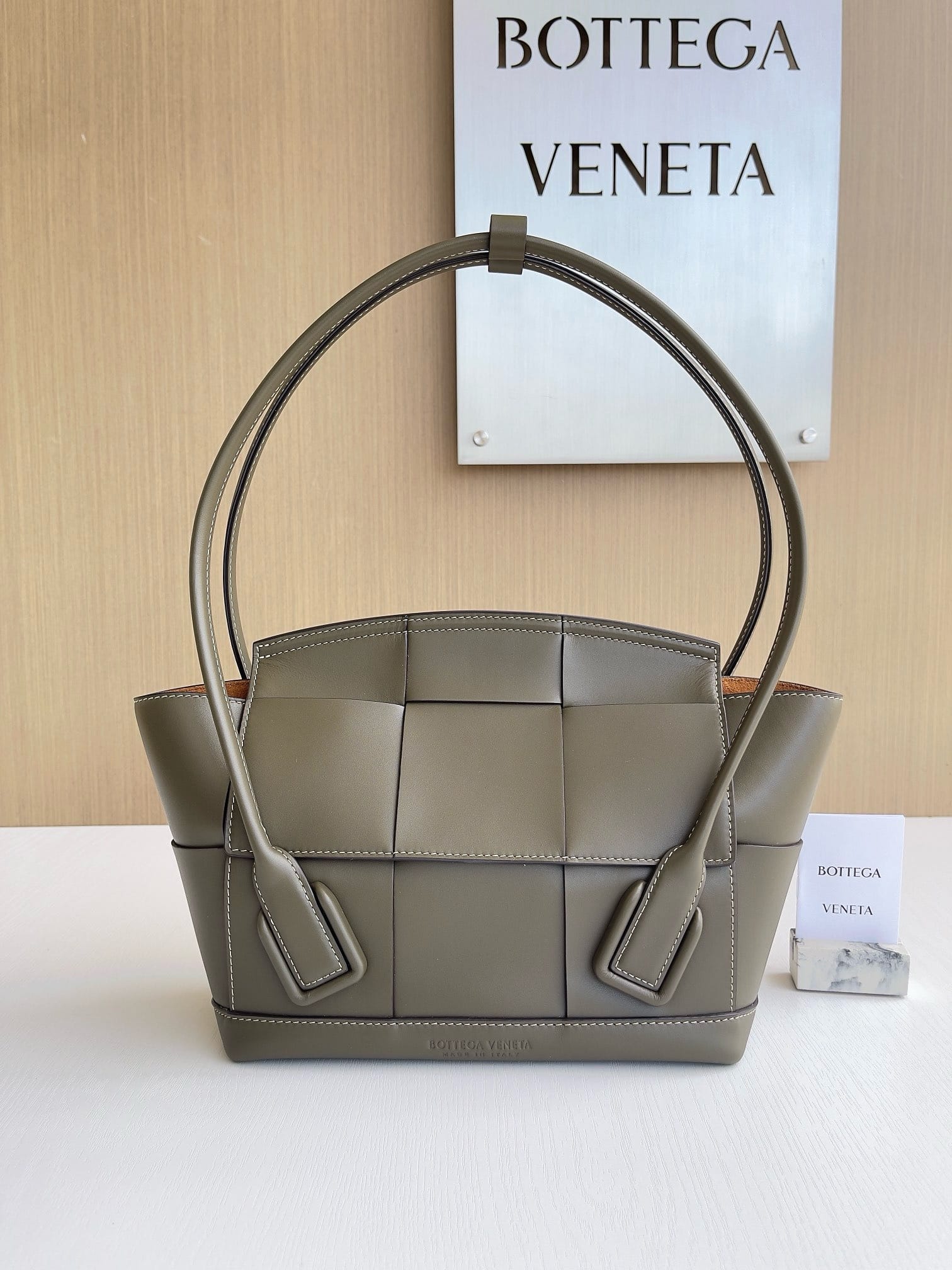 Arco Bottega Veneta 575943.8