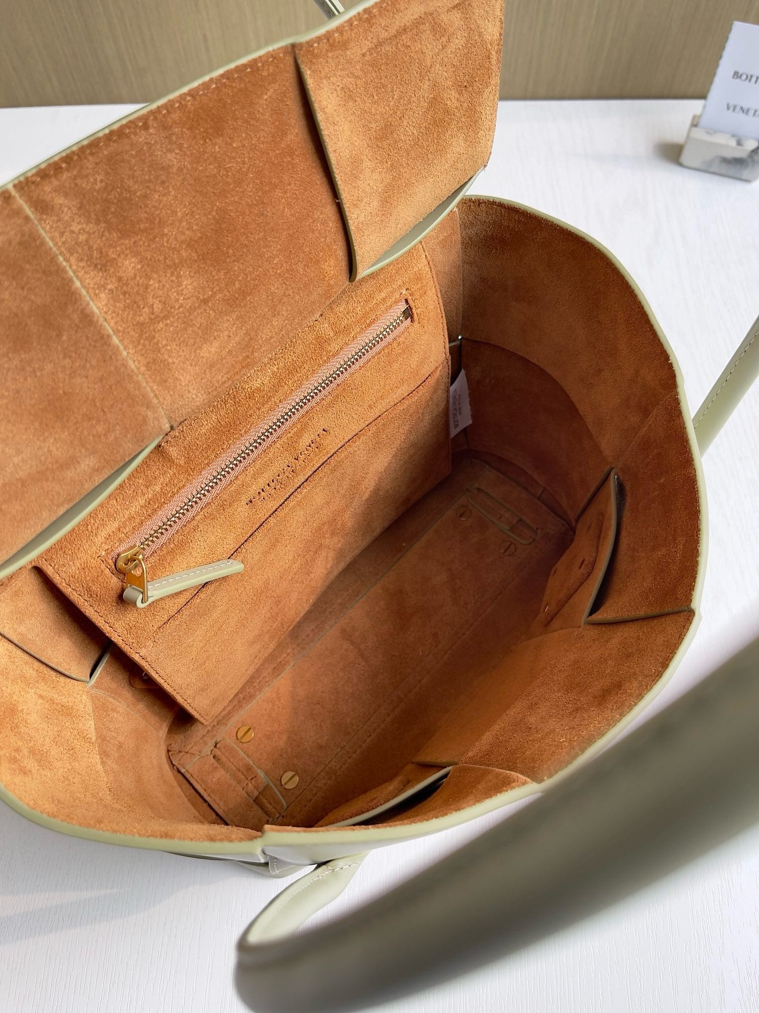 Arco Bottega Veneta 575943.9