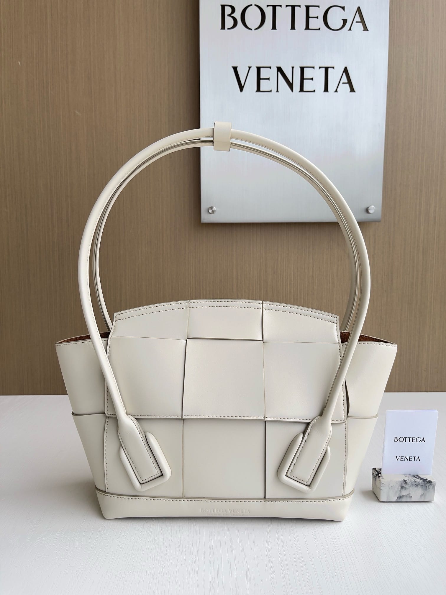 Arco Bottega Veneta 575943.13