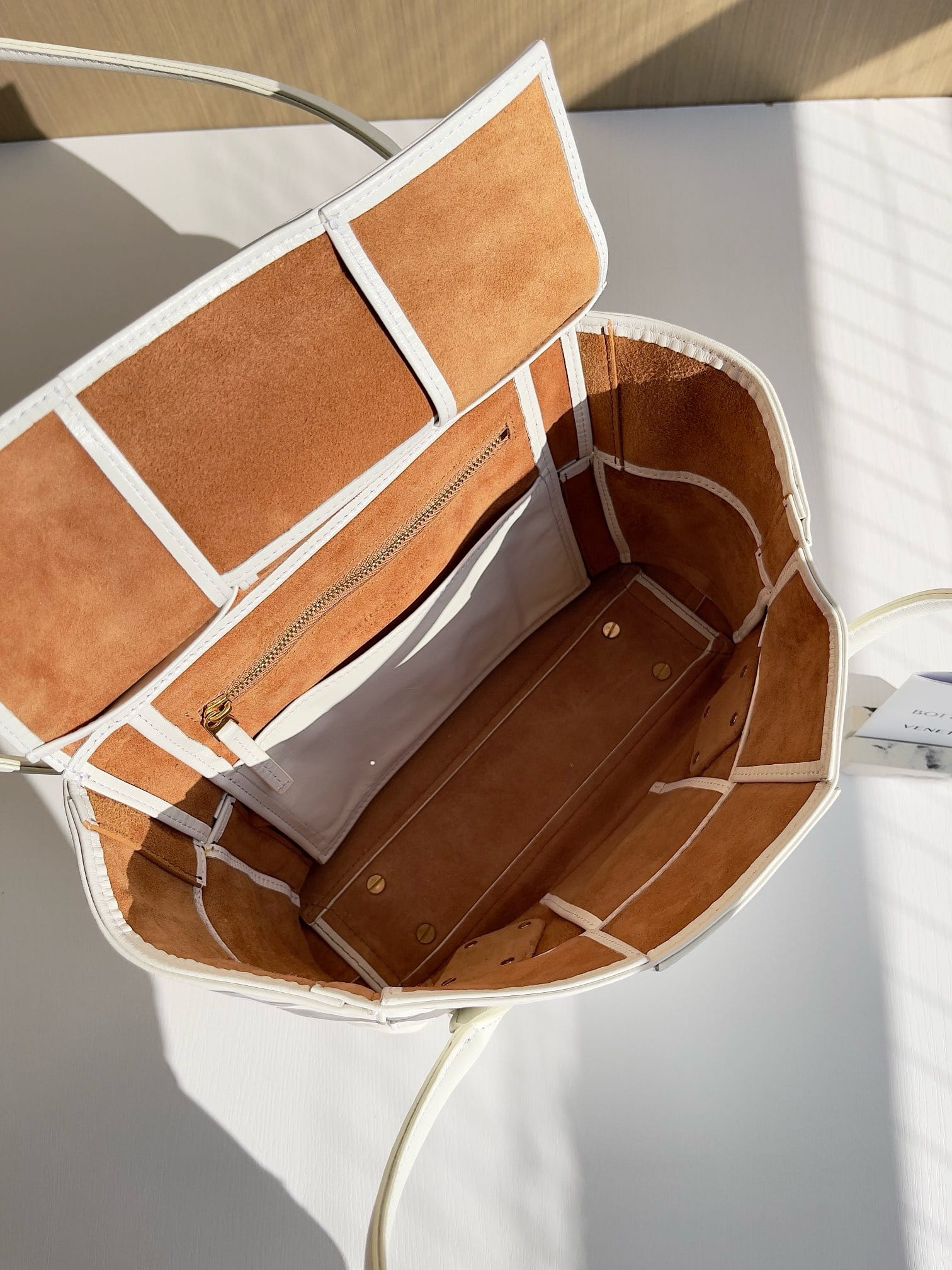 Arco Bottega Veneta 666874.2