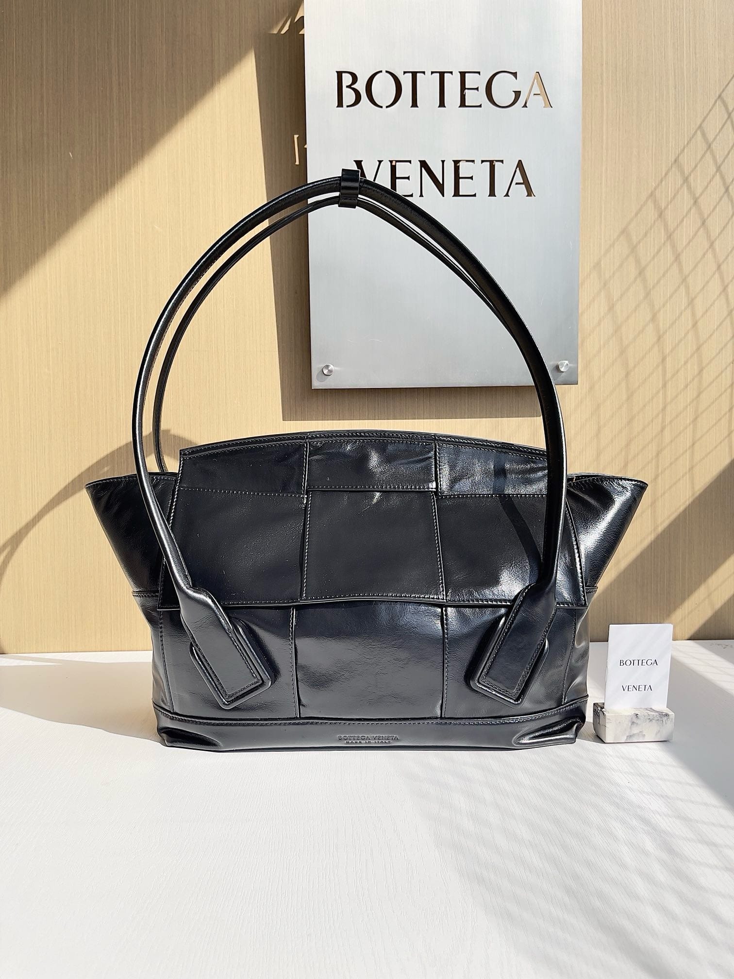 Arco Bottega Veneta 618463.9