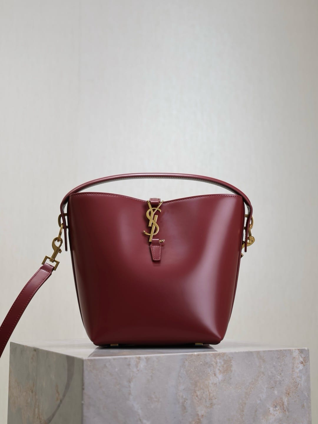 Le 37 Saint Laurent 749036.16