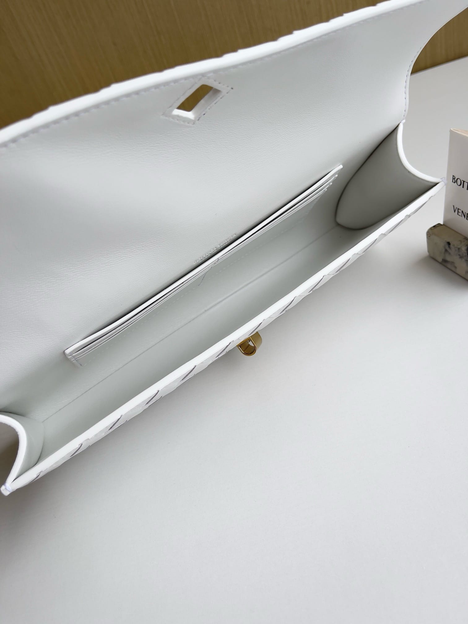 Andiamo Clutch Bottega Veneta 741511.7