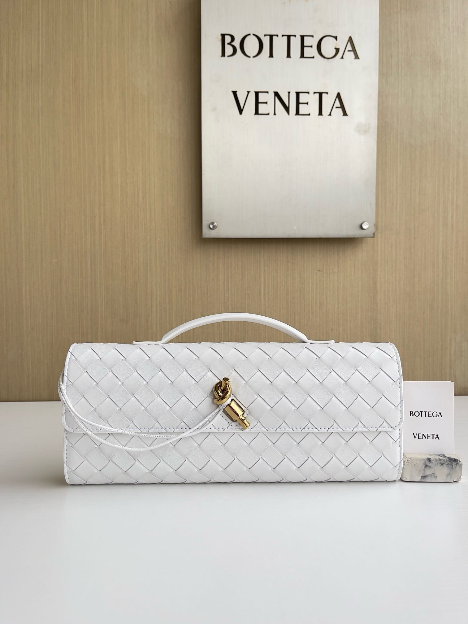 Andiamo Clutch Bottega Veneta 741511.7