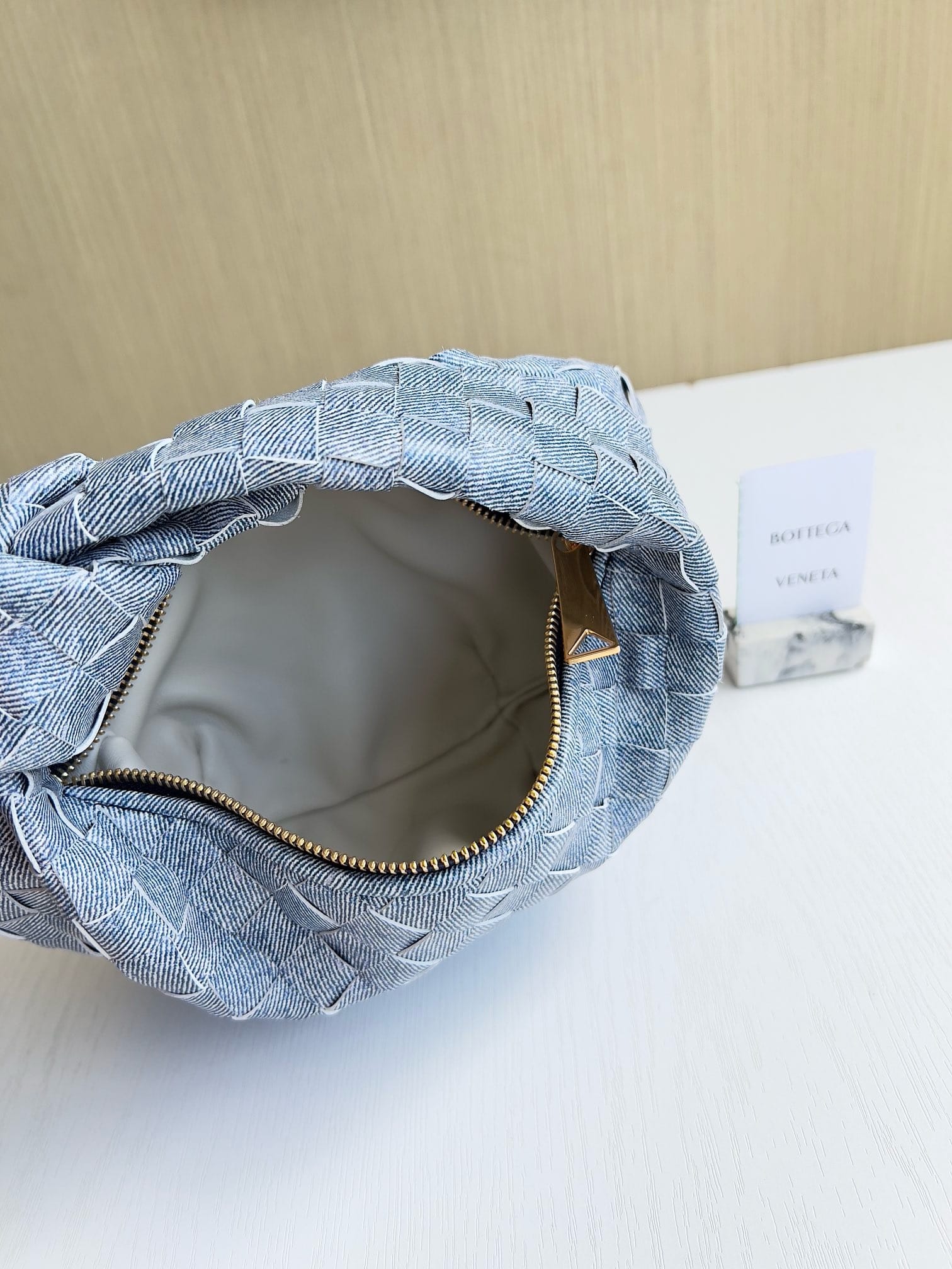 Jodie 23cm Bottega Veneta 651876.6