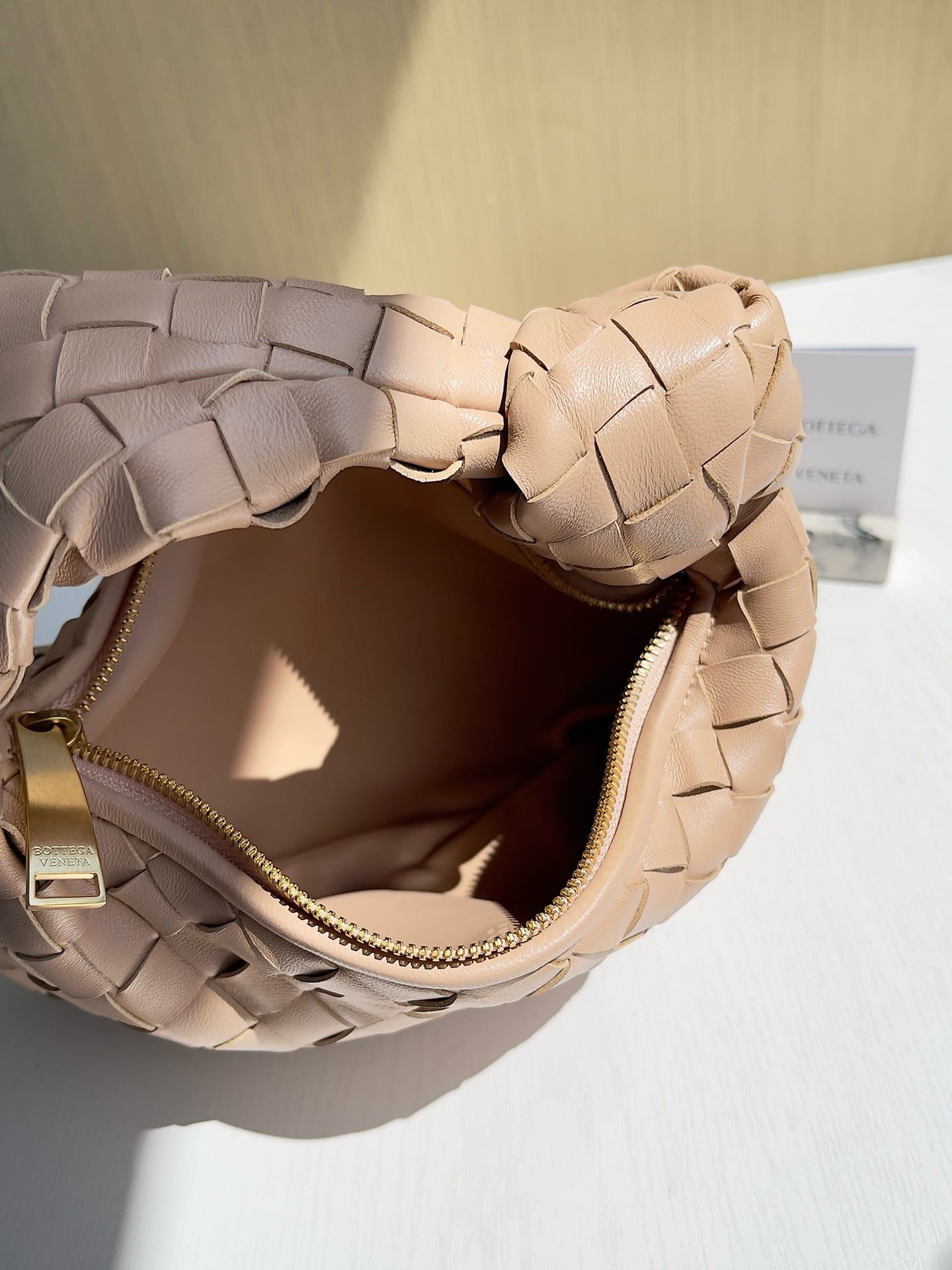 Jodie 23cm Bottega Veneta 651876.9