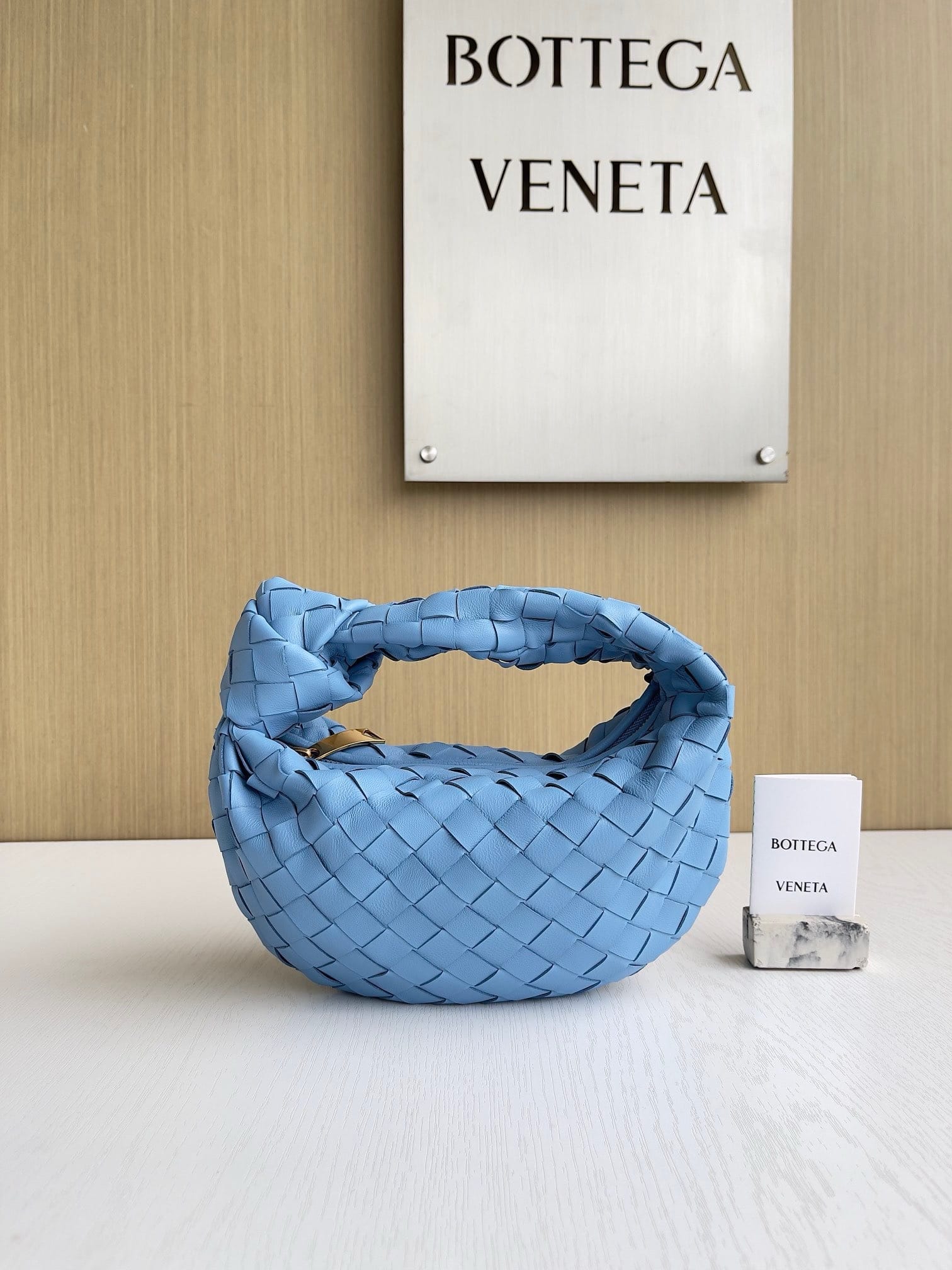 Jodie 23cm Bottega Veneta 651876.15