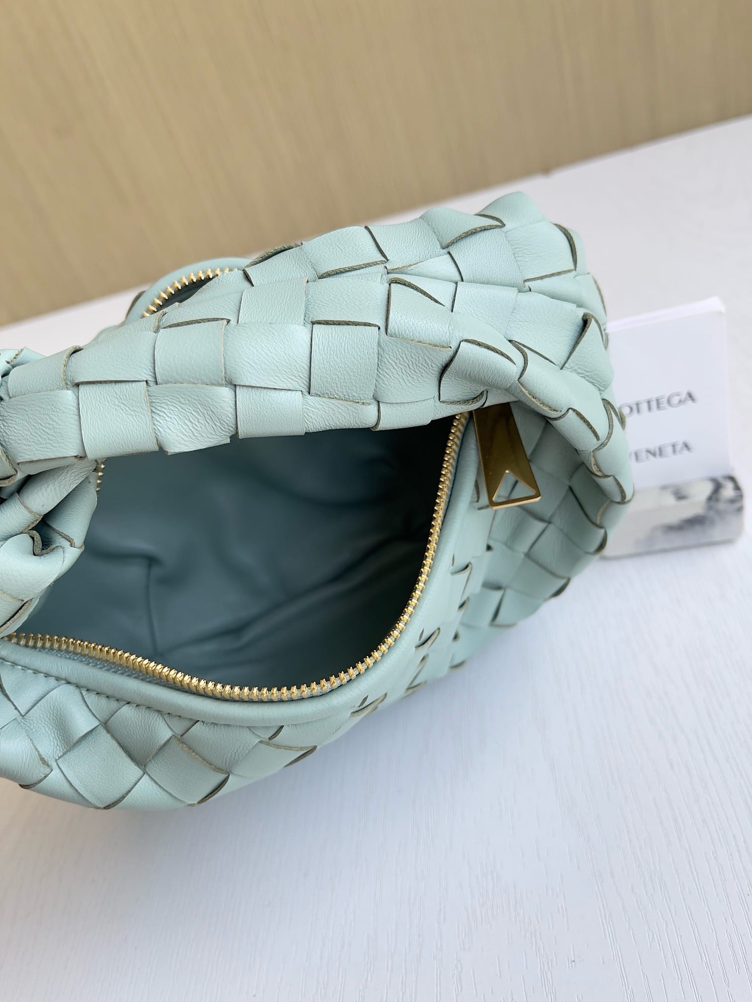 Jodie 23cm Bottega Veneta 651876.87