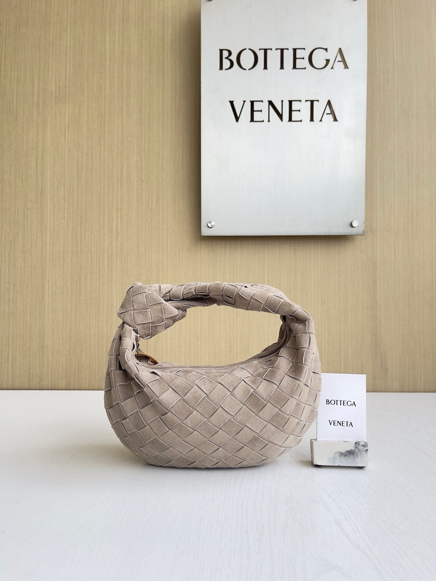 Jodie 23cm Bottega Veneta 651876.21