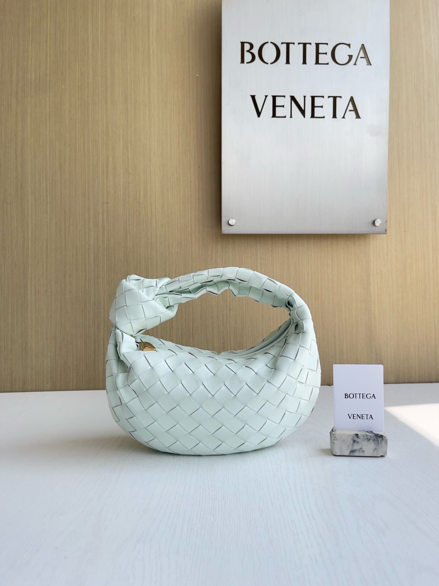 Jodie 23cm Bottega Veneta 651876.26