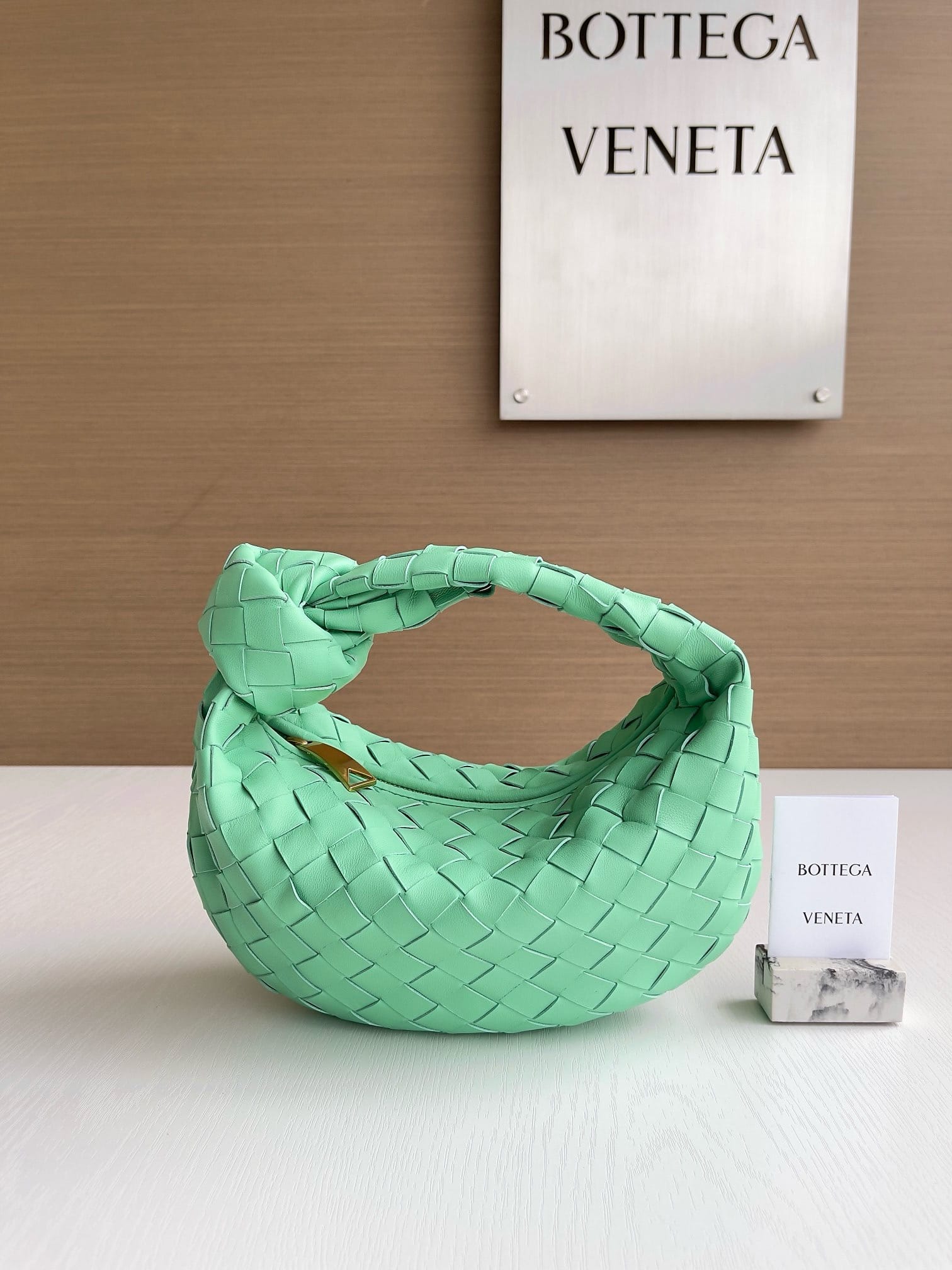 Jodie 23cm Bottega Veneta 651876.29
