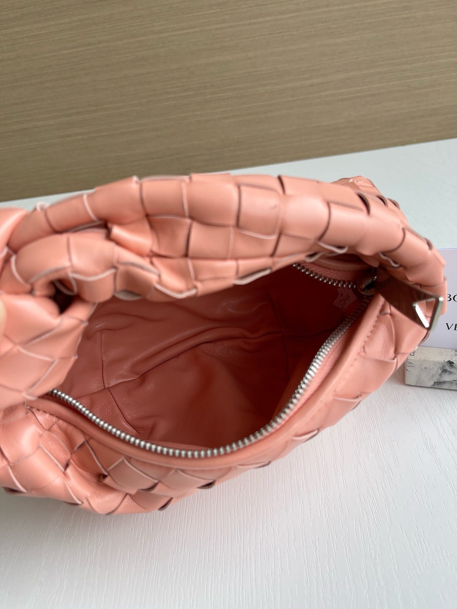 Jodie 23cm Bottega Veneta 651876.41