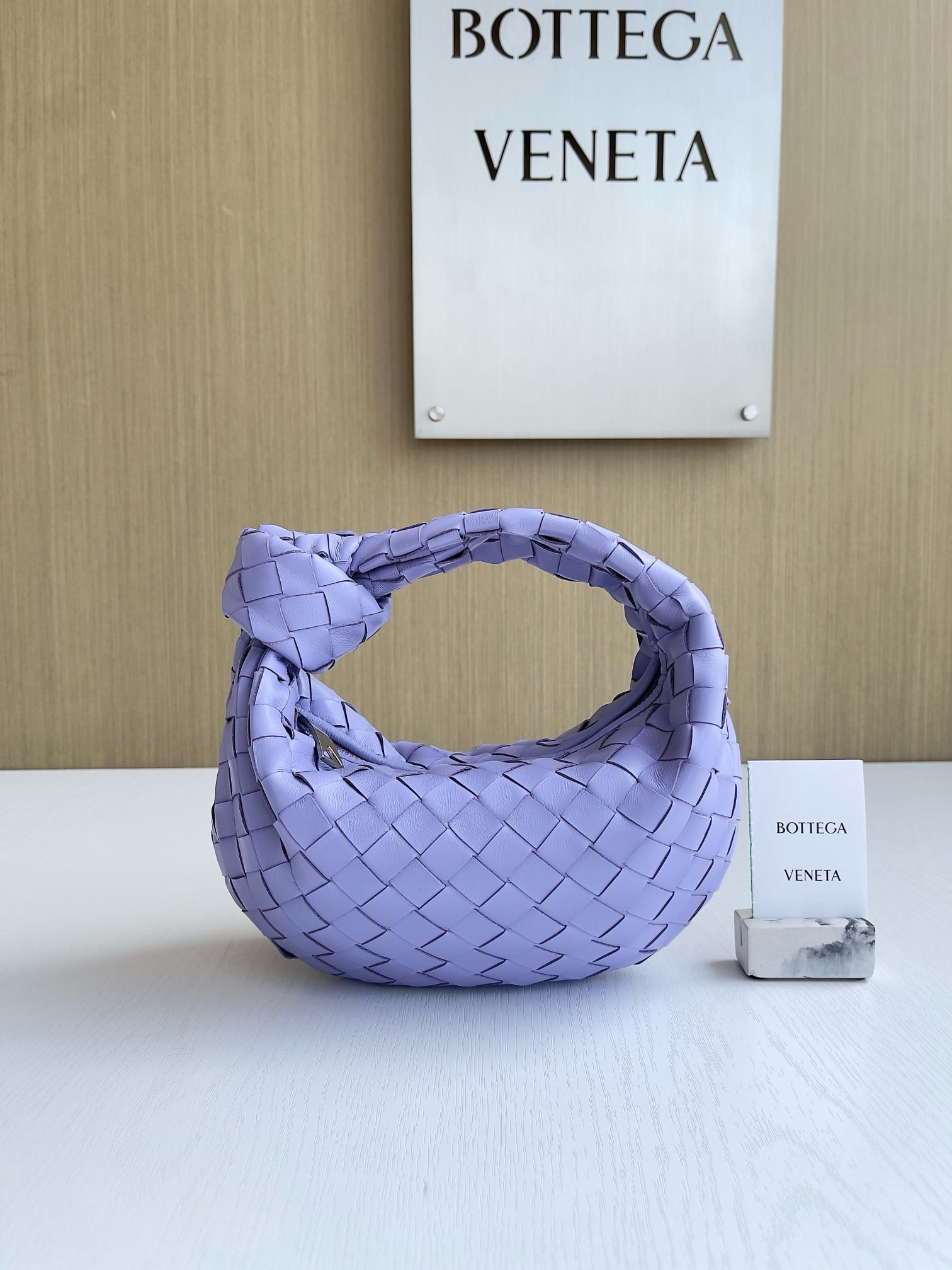 Jodie 23cm Bottega Veneta 651876.47