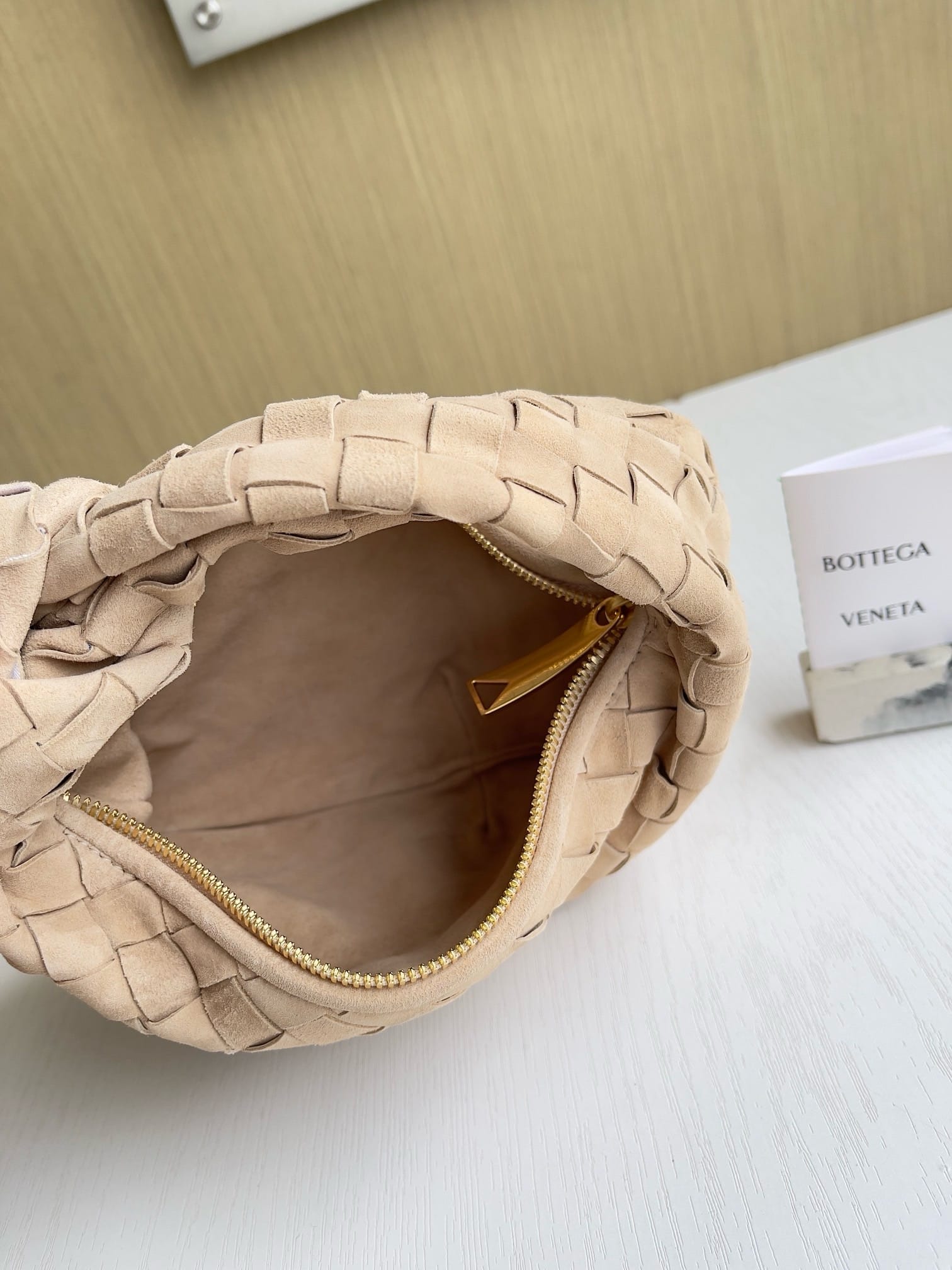 Jodie 23cm Bottega Veneta 651876.54