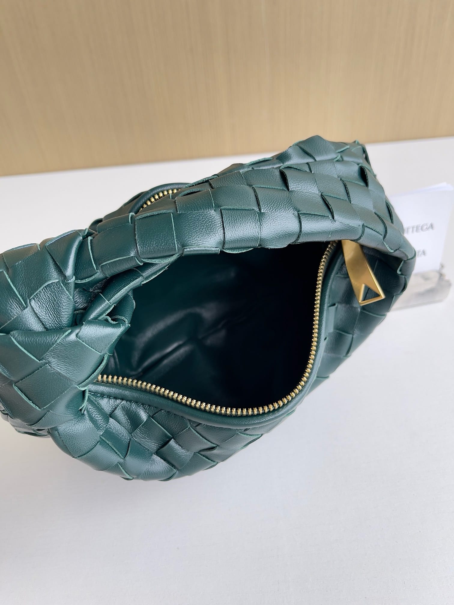 Jodie 23cm Bottega Veneta 651876.58