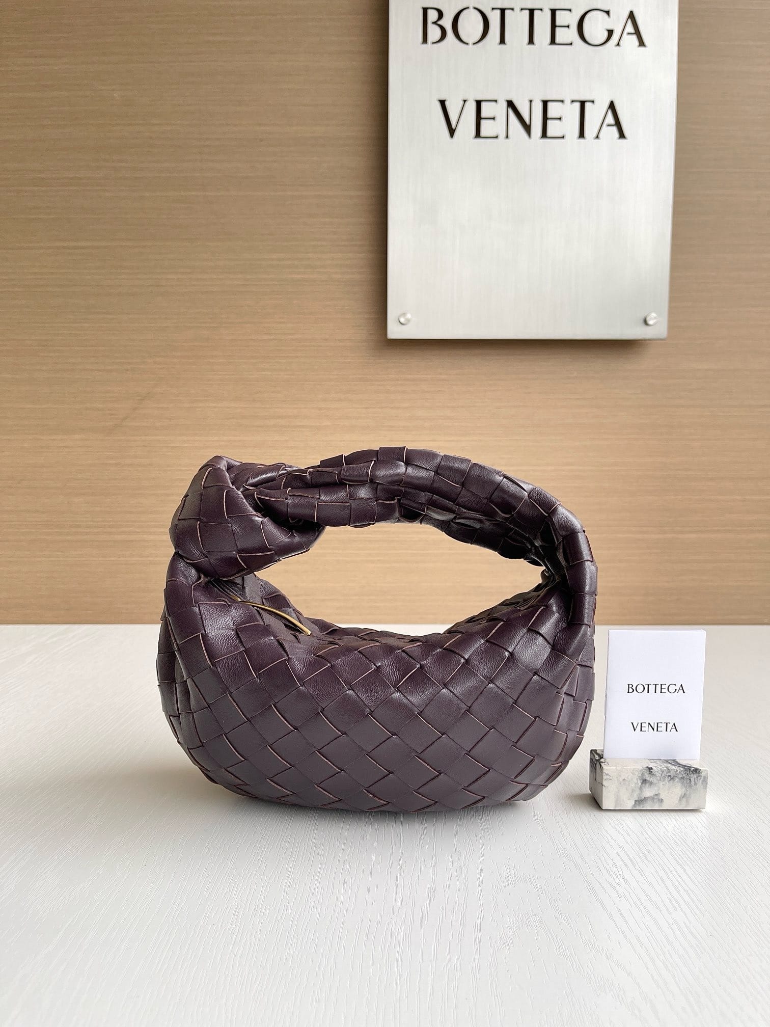Jodie 23cm Bottega Veneta 651876.75