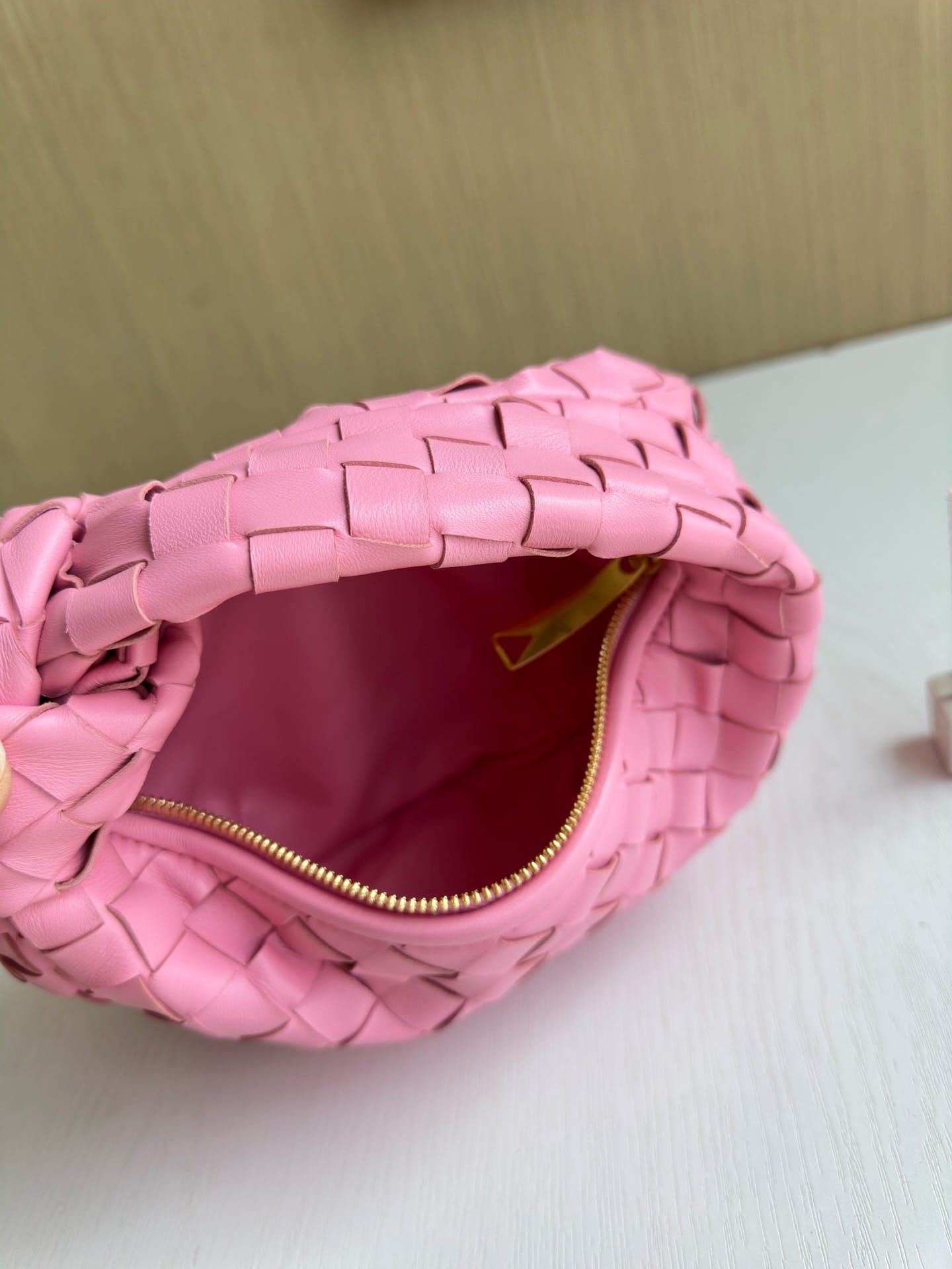 Jodie 23cm Bottega Veneta 651876.77