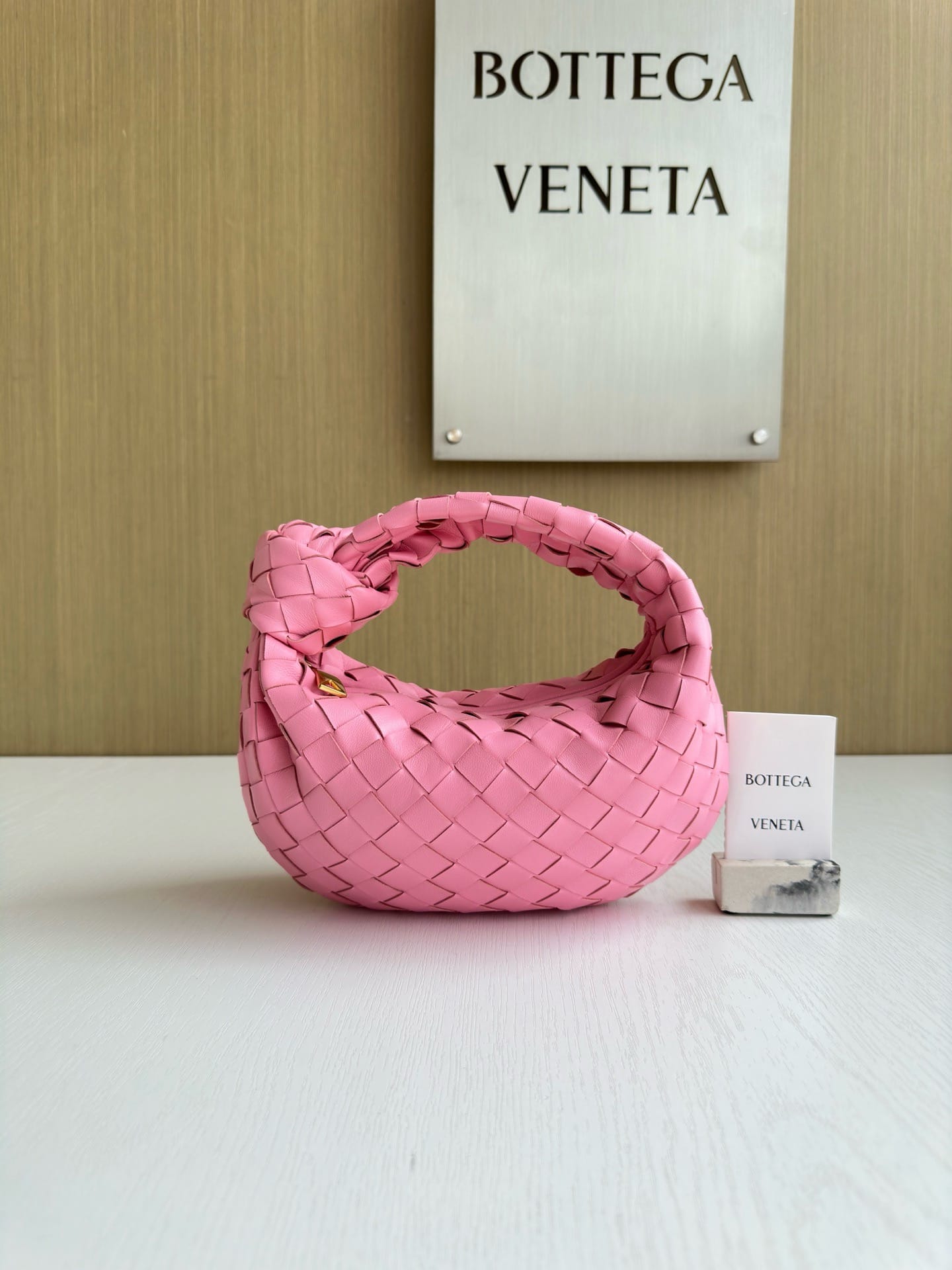 Jodie 23cm Bottega Veneta 651876.77