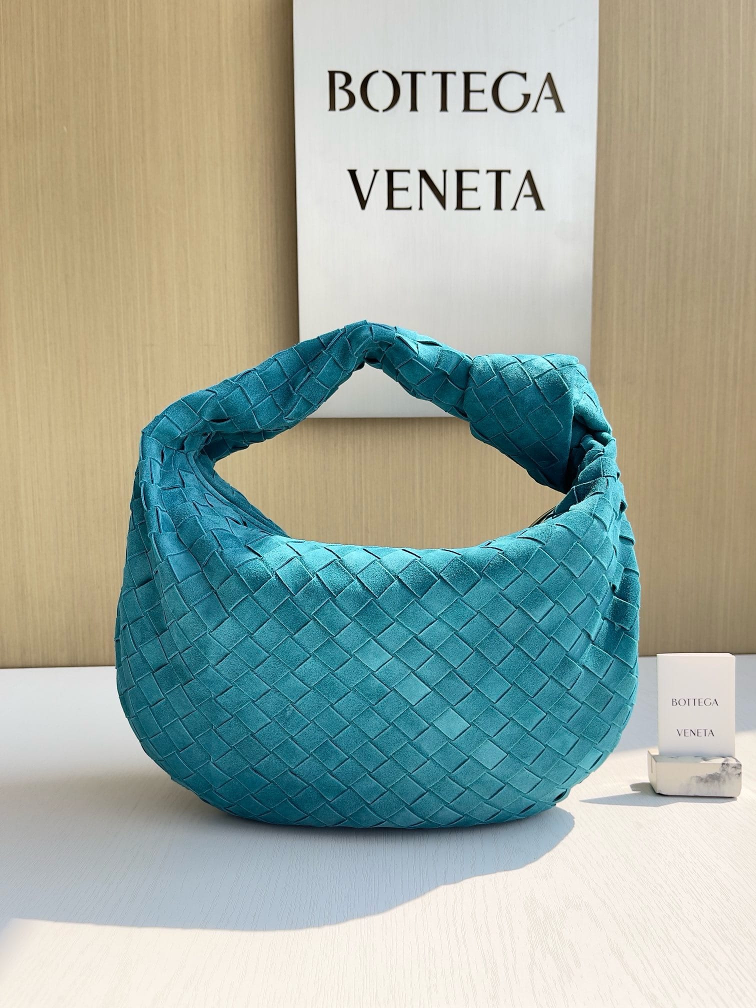 Jodie 36cm Bottega Veneta 690225.2
