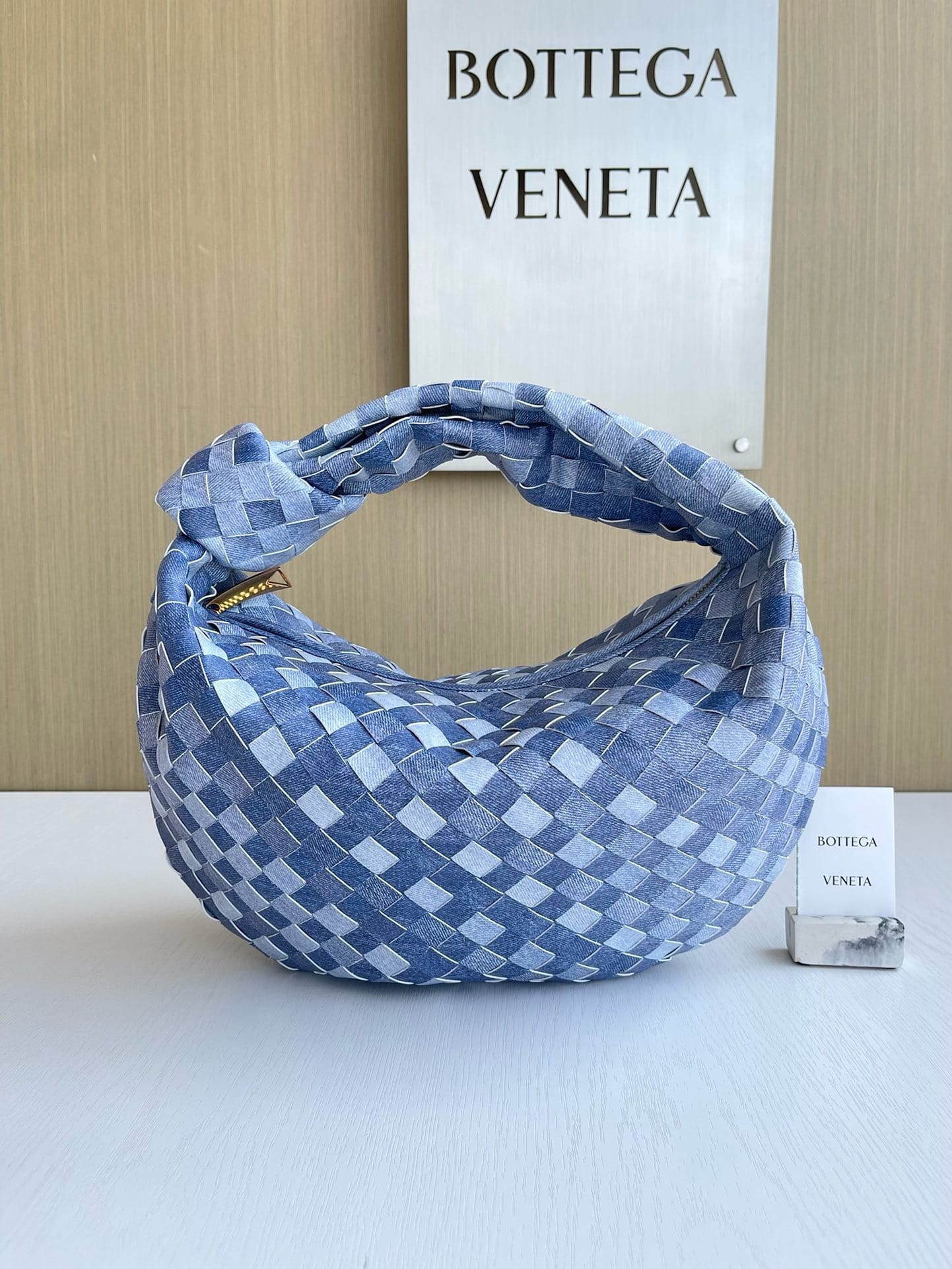 Jodie 36cm Bottega Veneta 690225.9