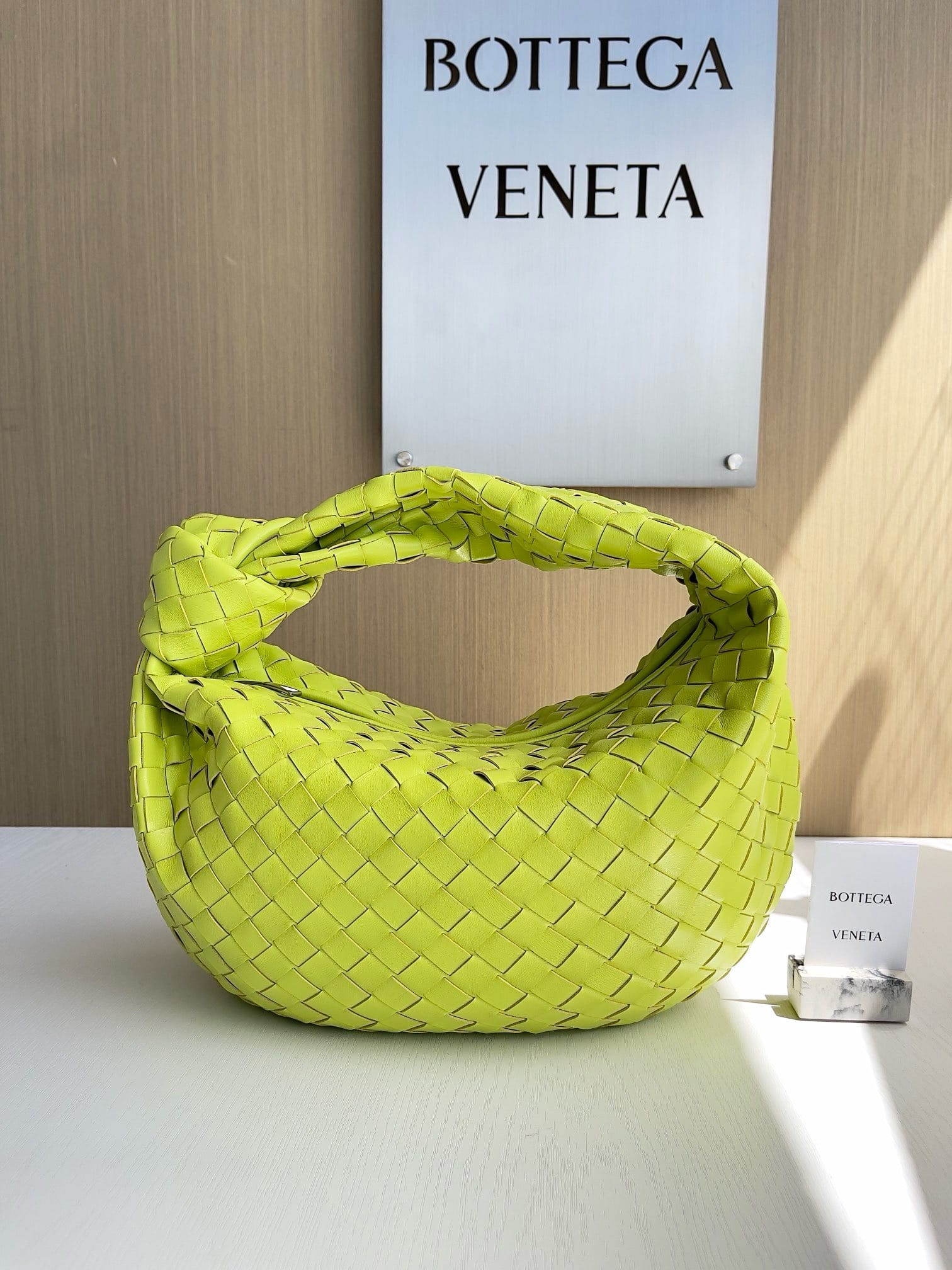 Jodie 36cm Bottega Veneta 690225.11