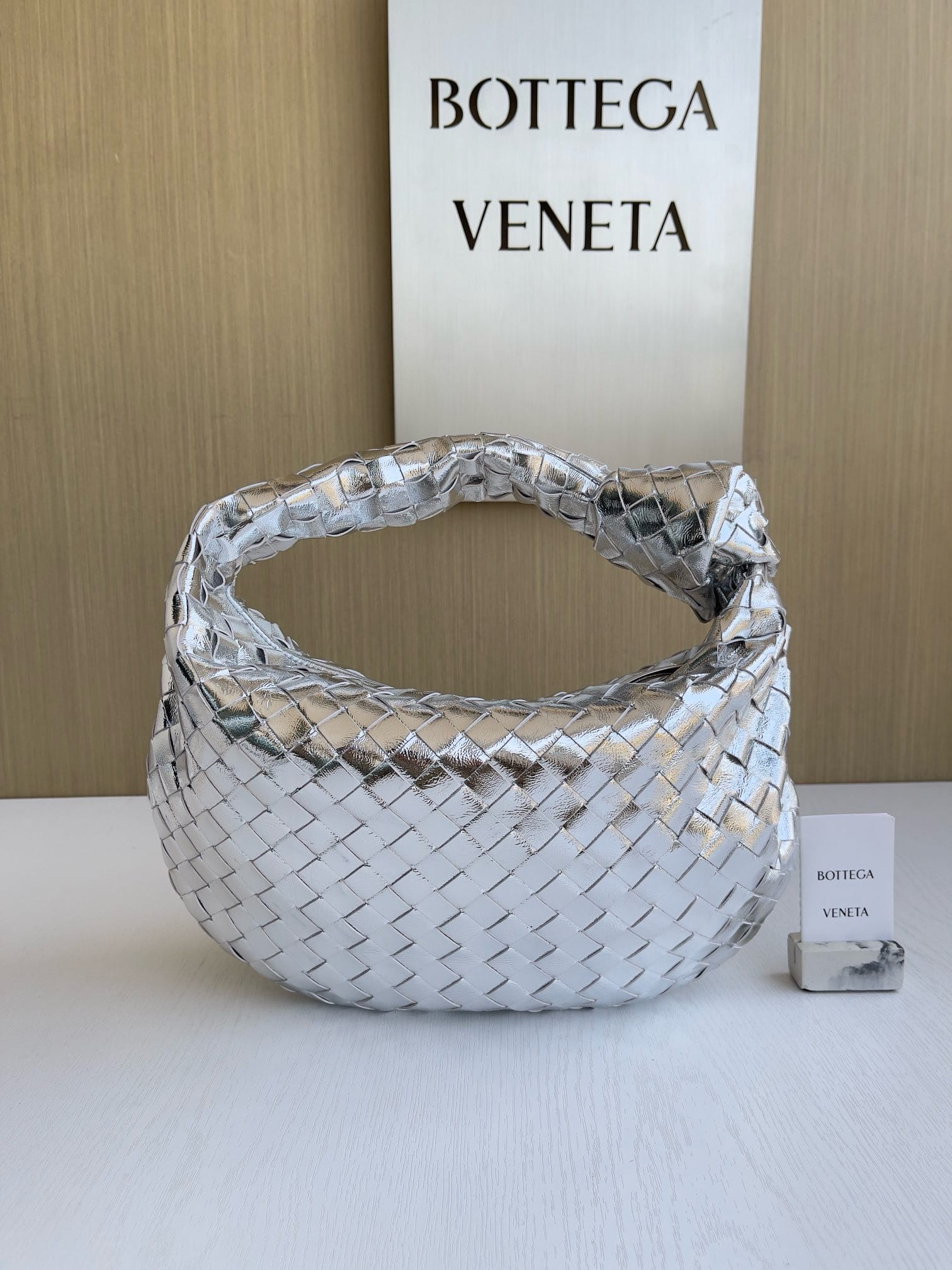 Jodie 36cm Bottega Veneta 690225.15