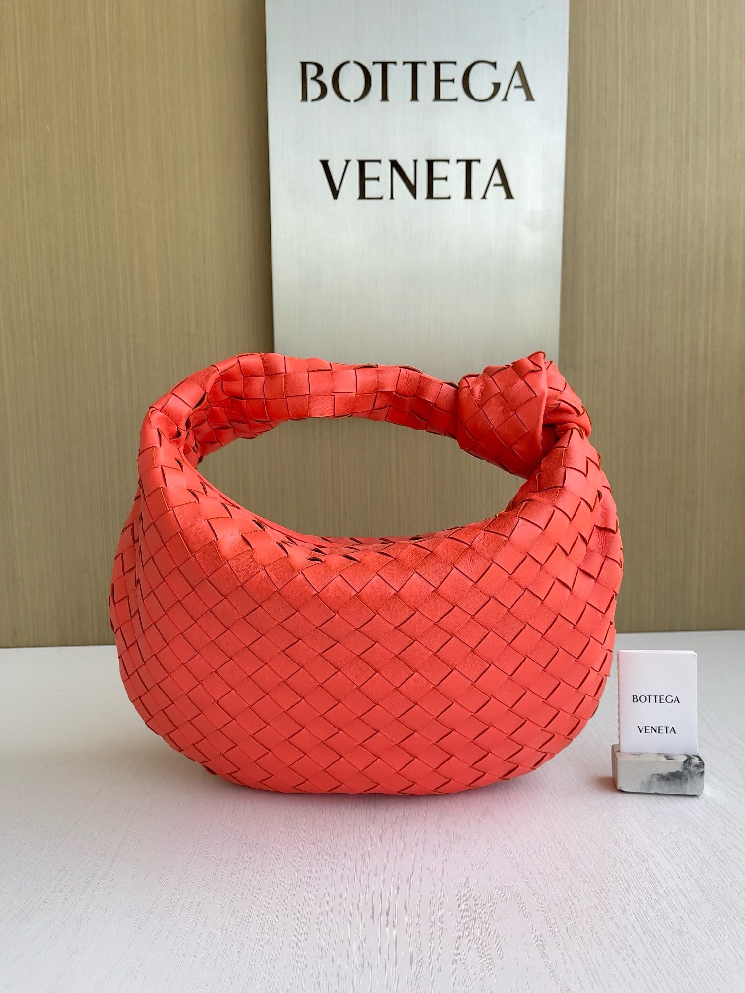 Jodie 36cm Bottega Veneta 690225.16