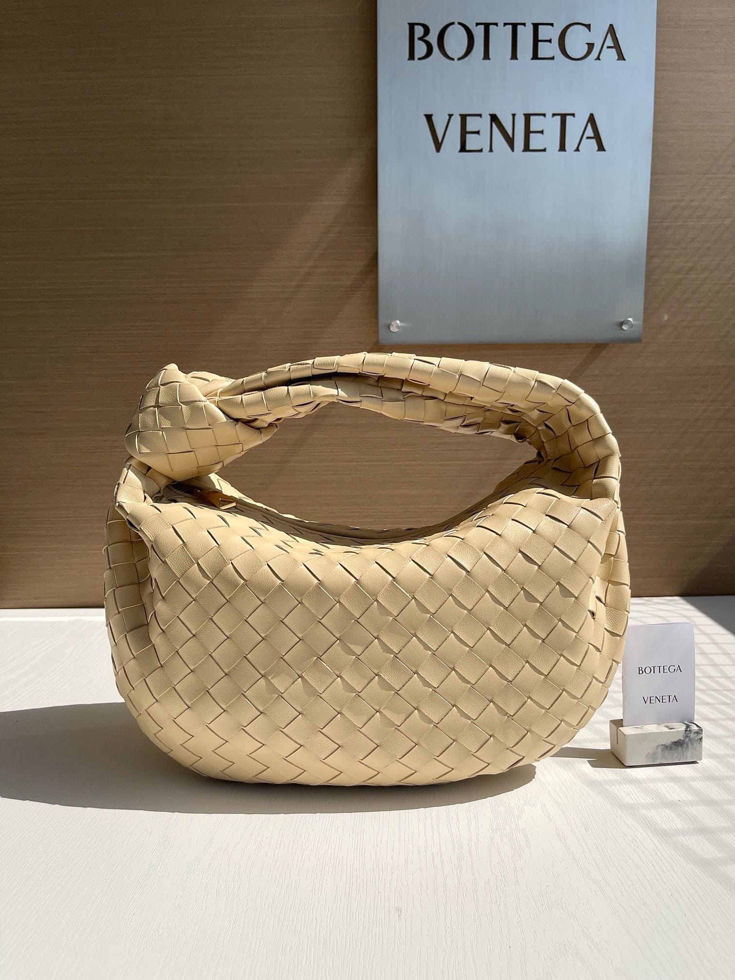 Jodie 36cm Bottega Veneta 690225.24