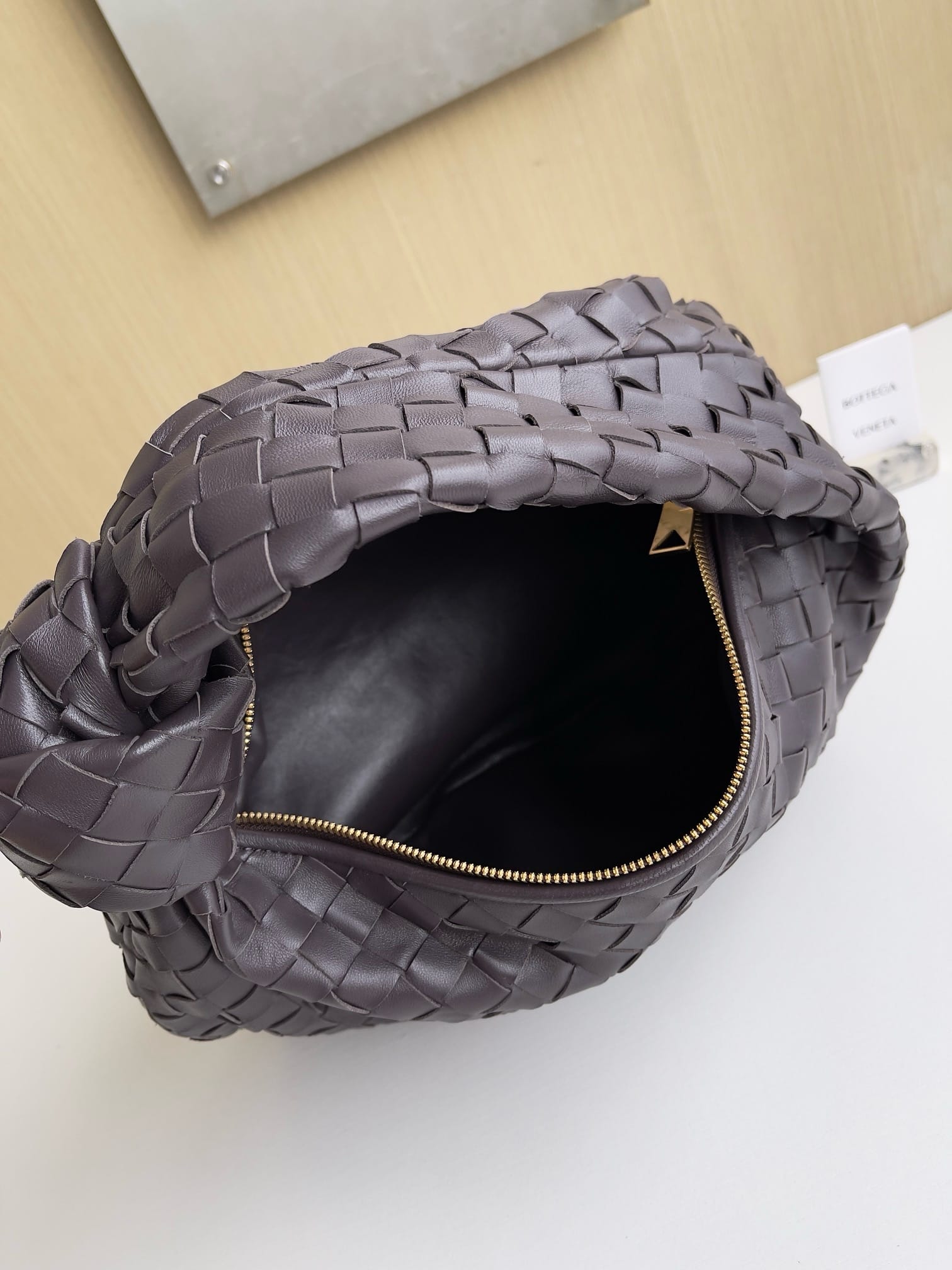Jodie 36cm Bottega Veneta 690225.25