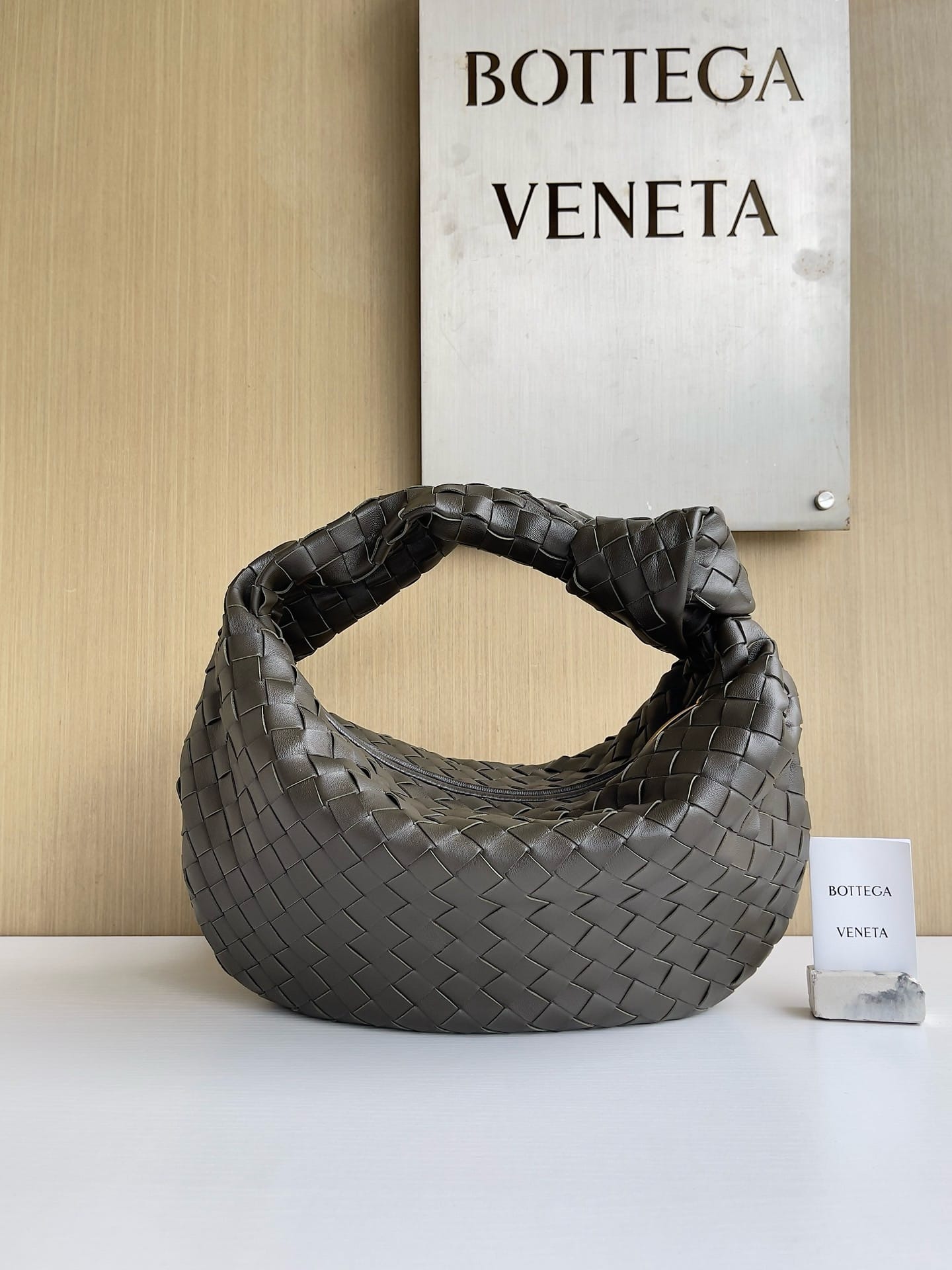 Jodie 36cm Bottega Veneta 690225.26