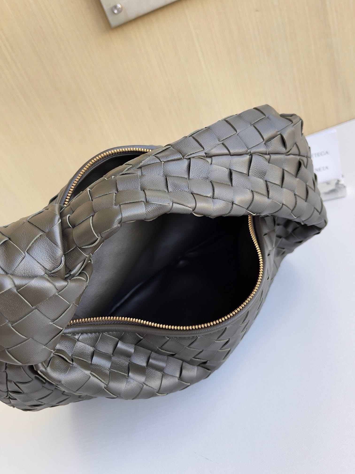 Jodie 36cm Bottega Veneta 690225.26