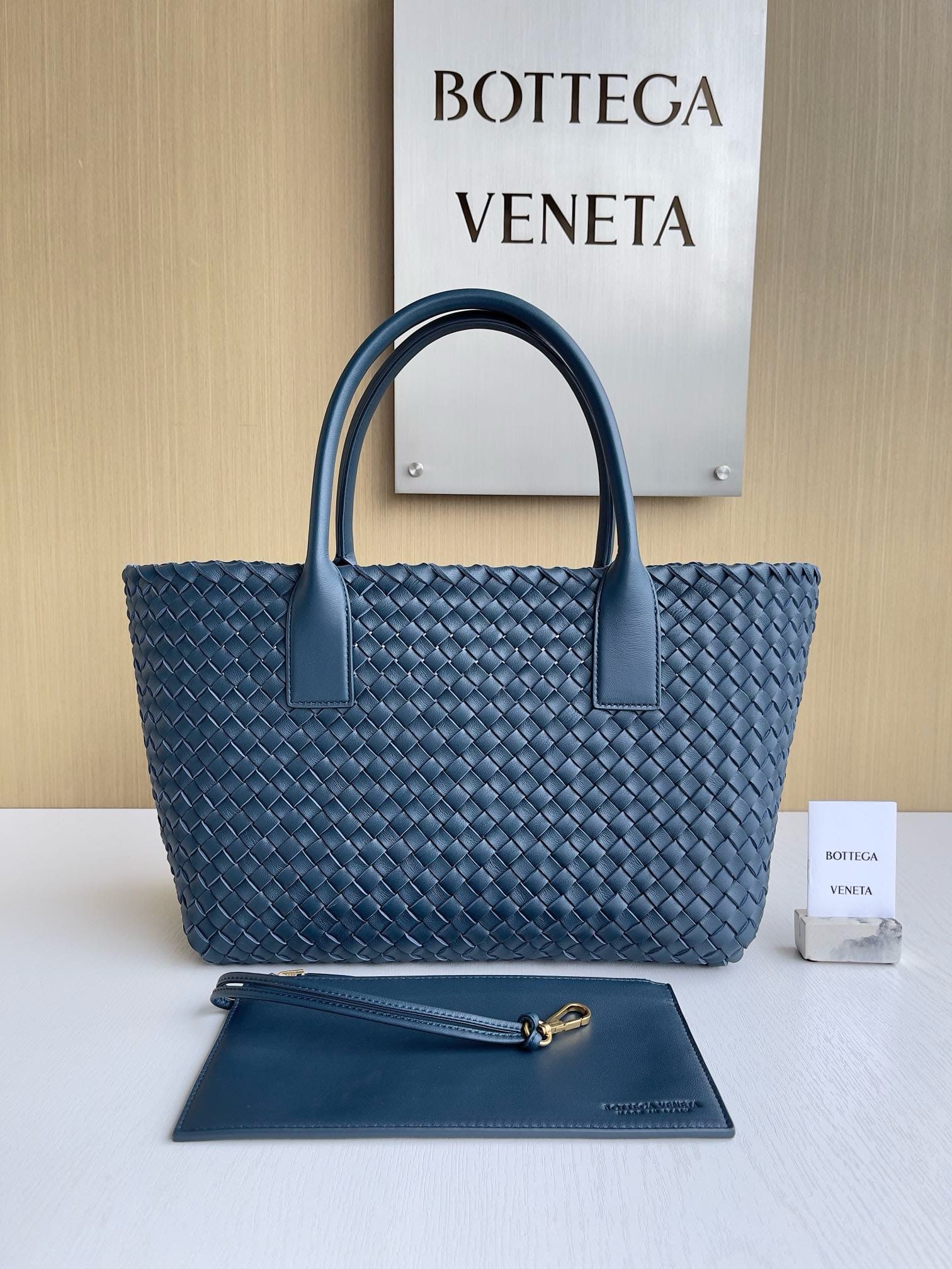 Cabat 48cm Bottega Veneta 608810.963