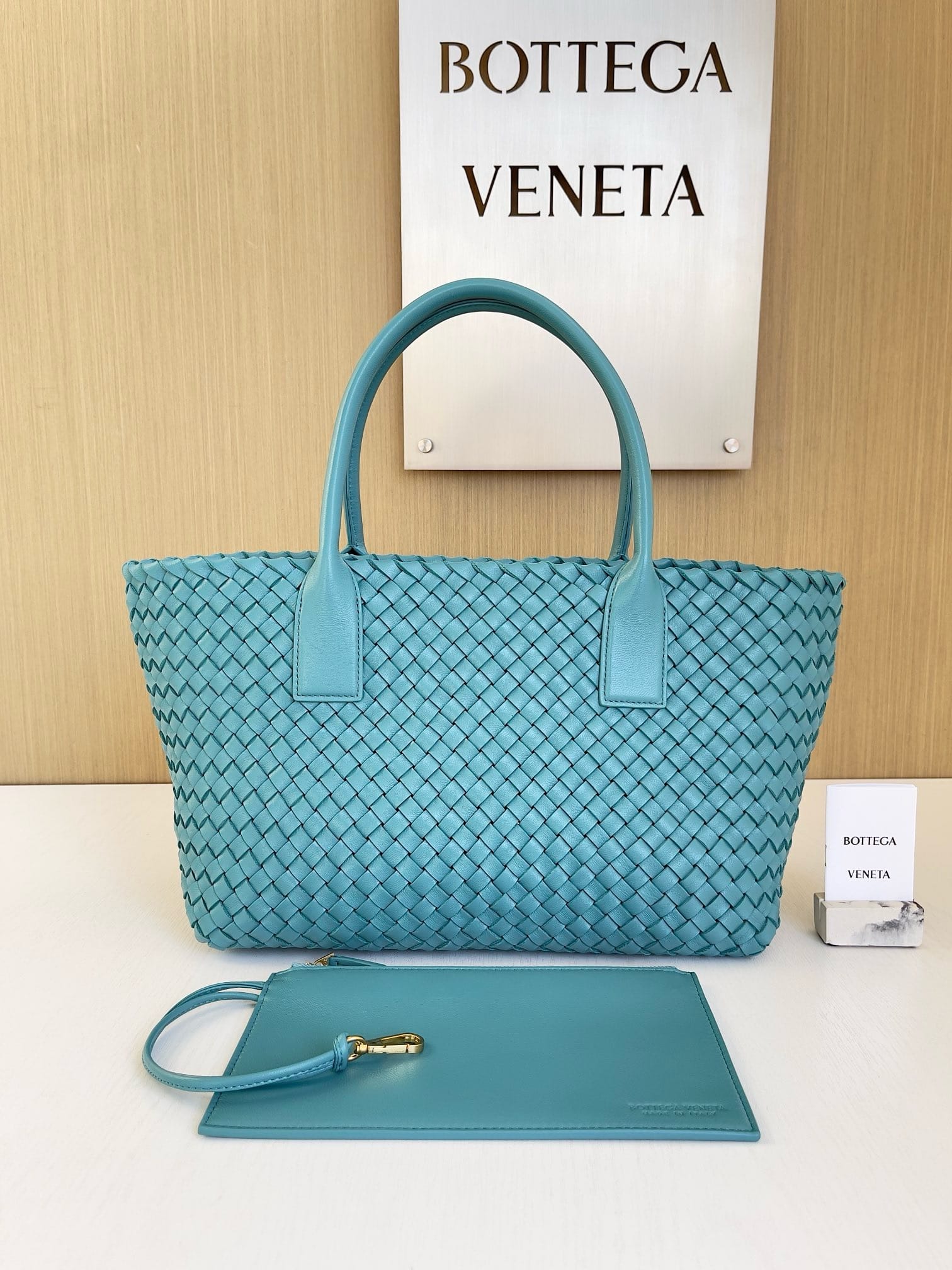 Cabat 48cm Bottega Veneta 608810.24