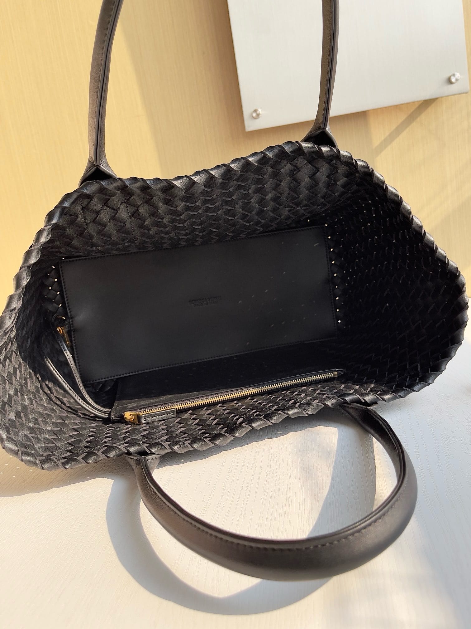 Cabat 48cm Bottega Veneta 608810.28