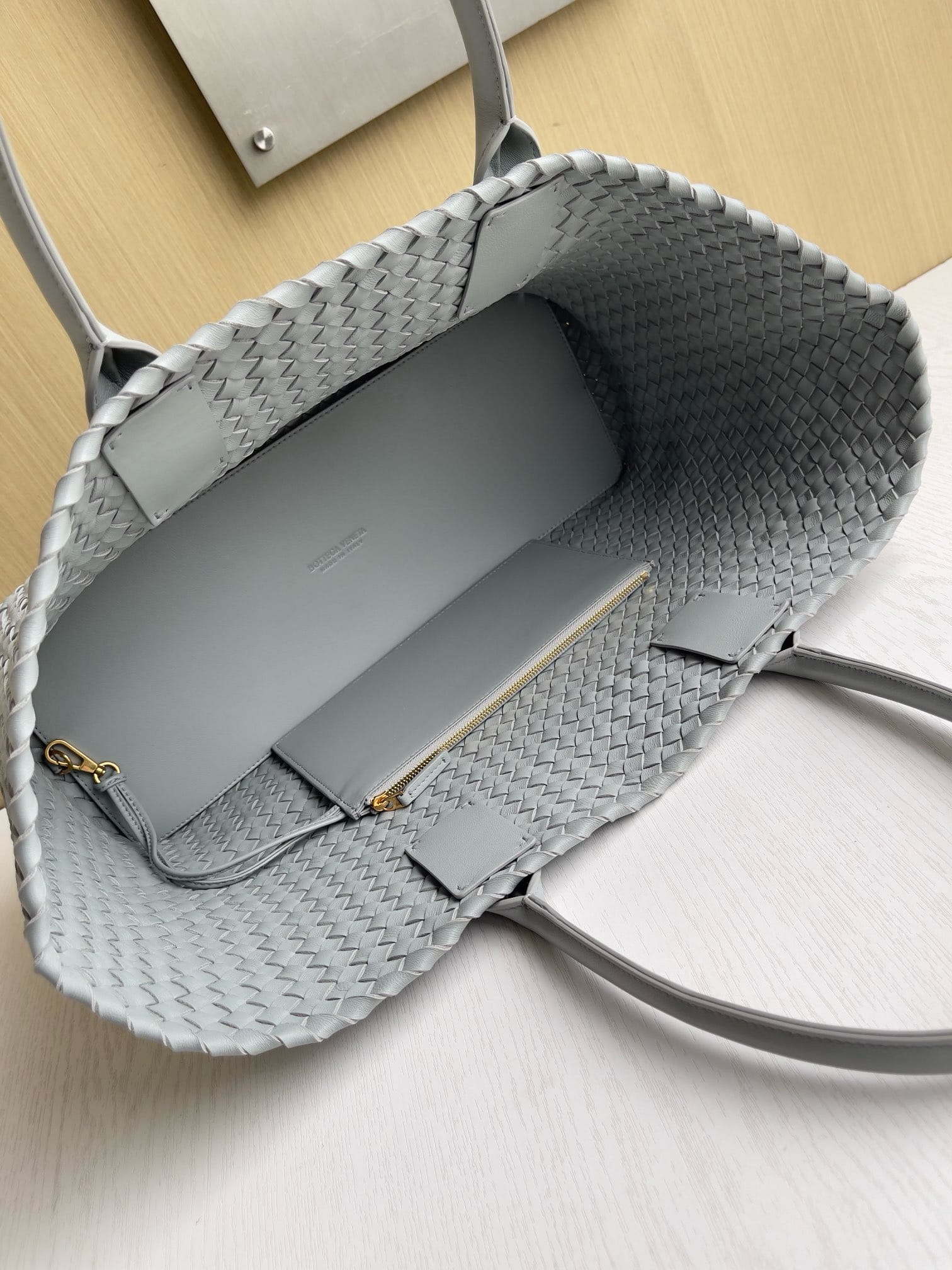 Cabat 51cm Bottega Veneta 608811.4