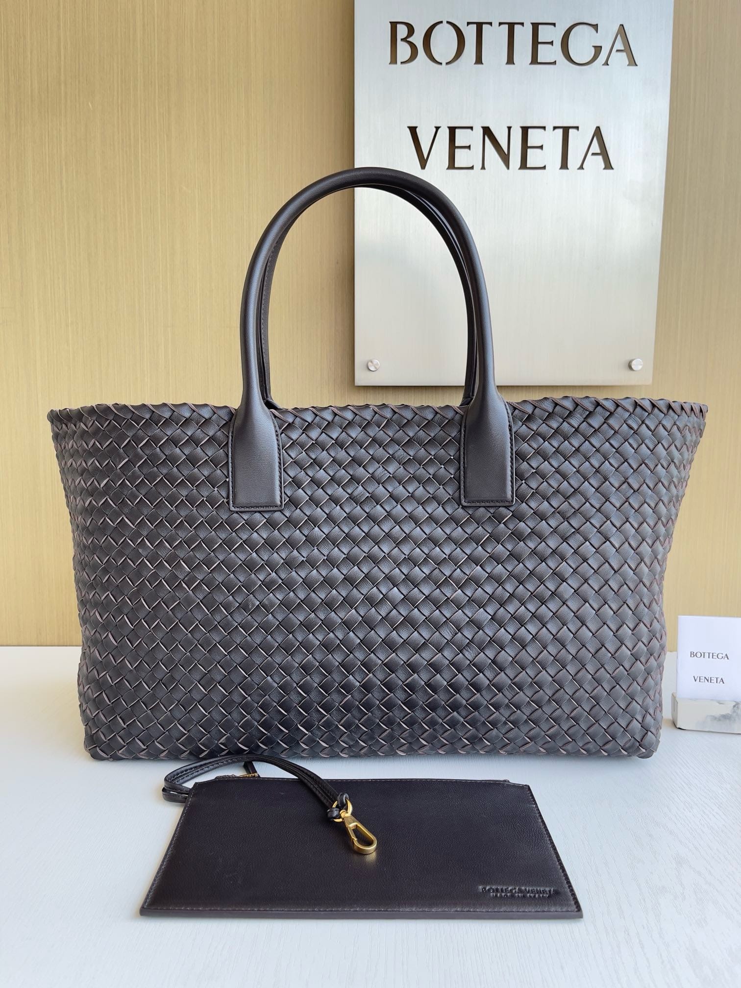 Cabat 51cm Bottega Veneta 608811.28