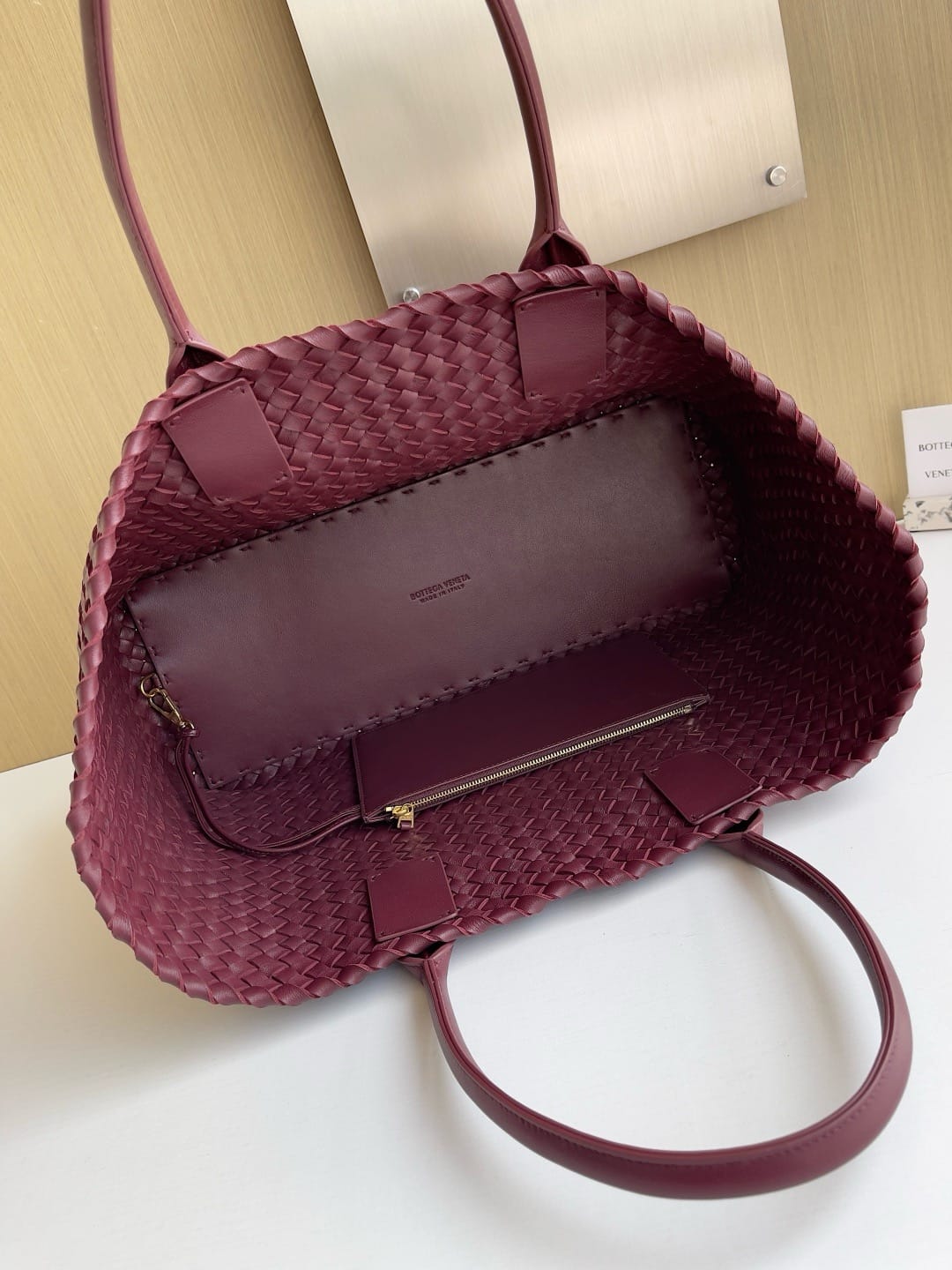 Cabat 51cm Bottega Veneta 608811.374e