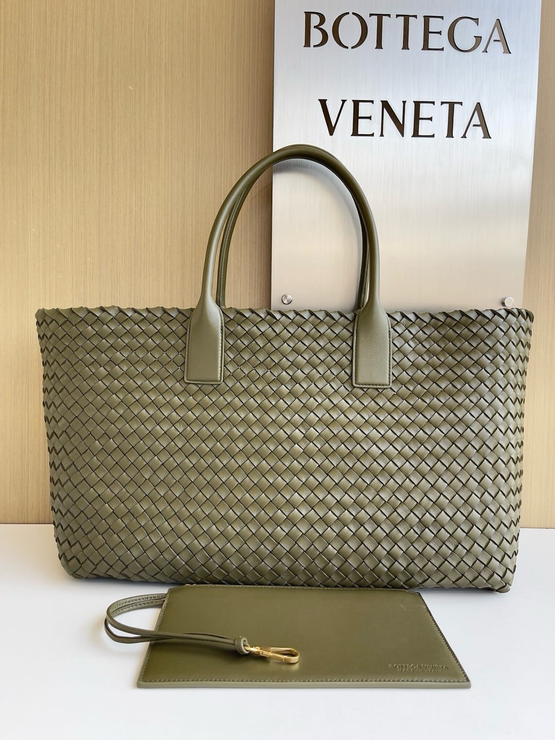 Cabat 51cm Bottega Veneta 608811.33