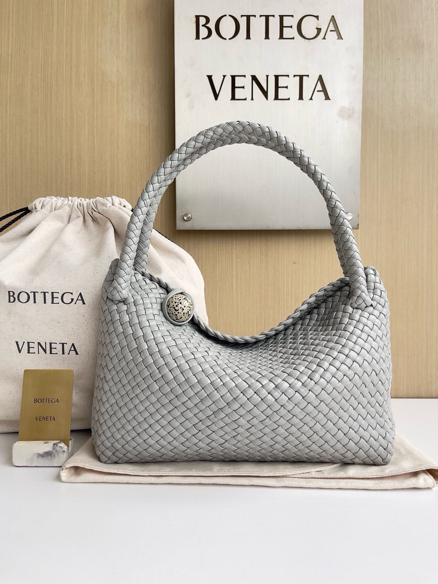 Tosca 27cm Bottega Veneta 716974.2