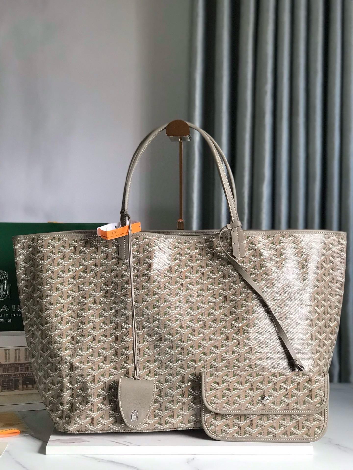 SAINT LOUIS HEVROCHES Goyard 20144.2