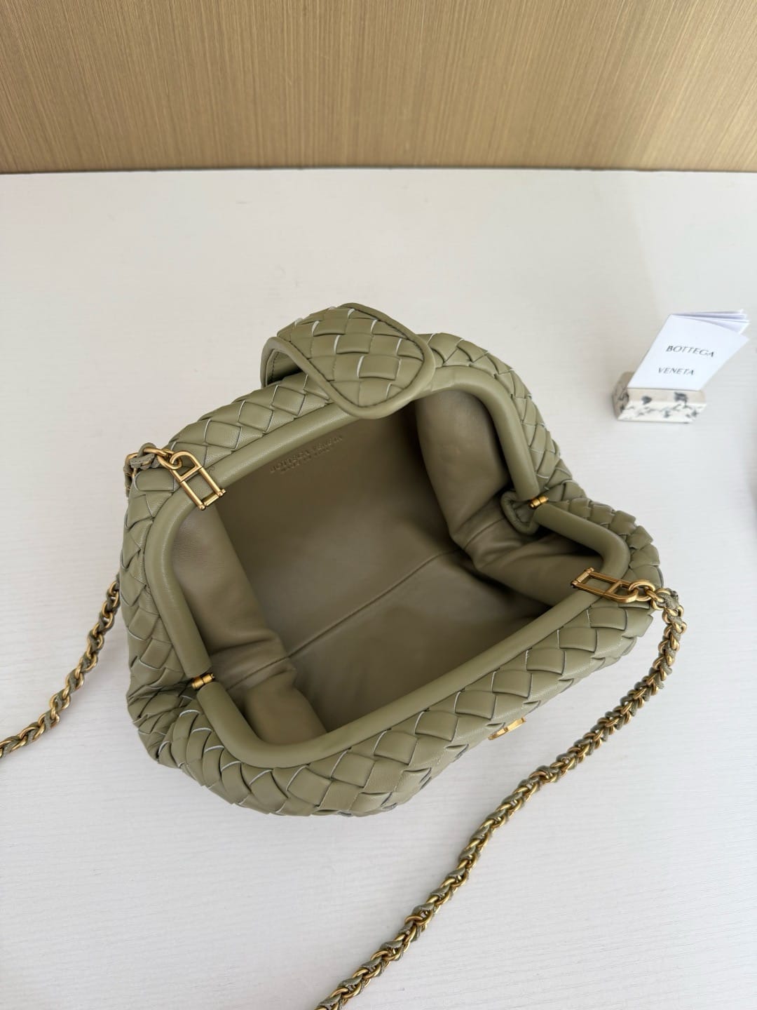 Lauren 1980 Teen Clutch (27cm) Bottega Veneta 804038.12