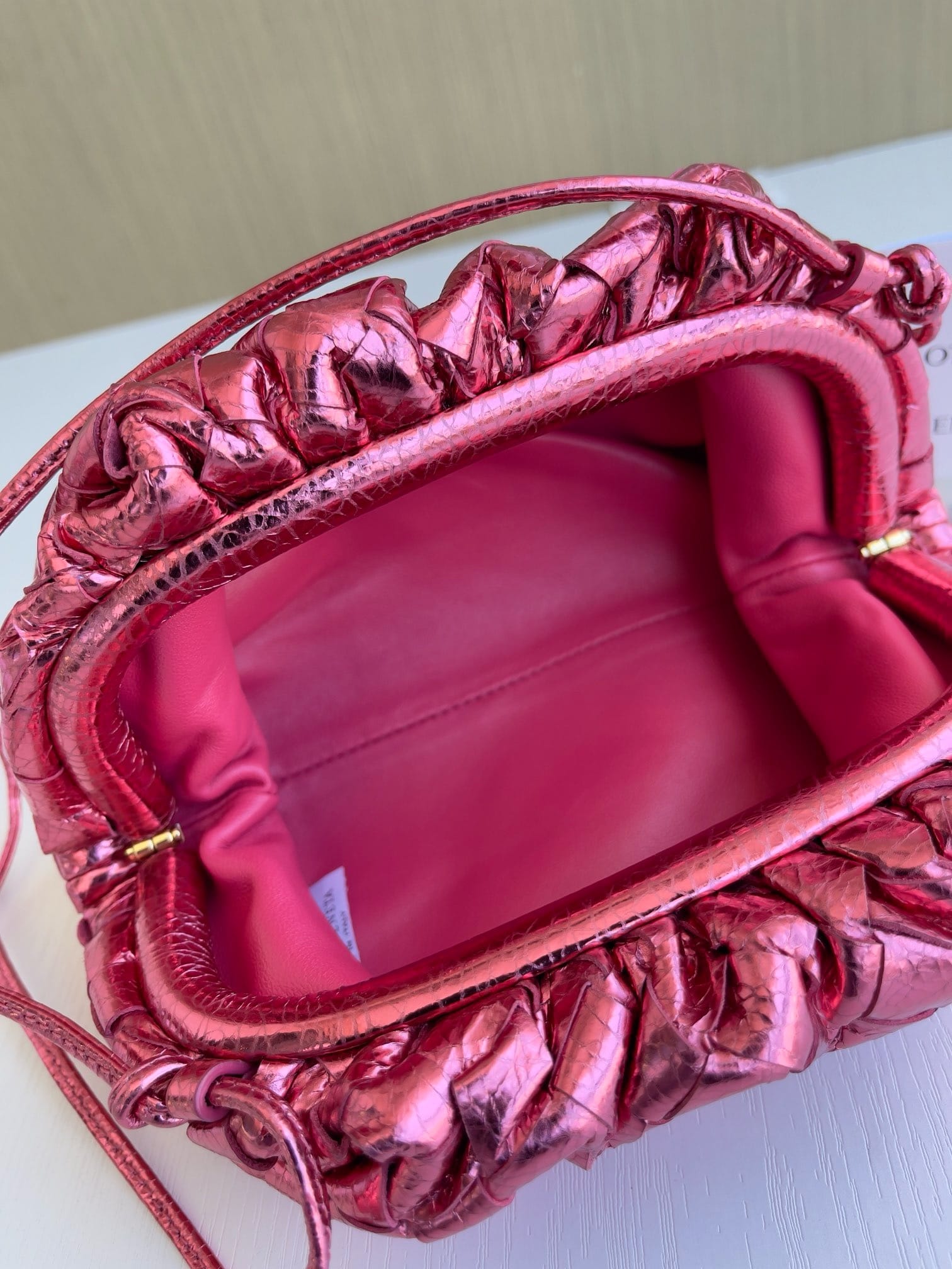 Pouch Bottega Veneta 585822.9