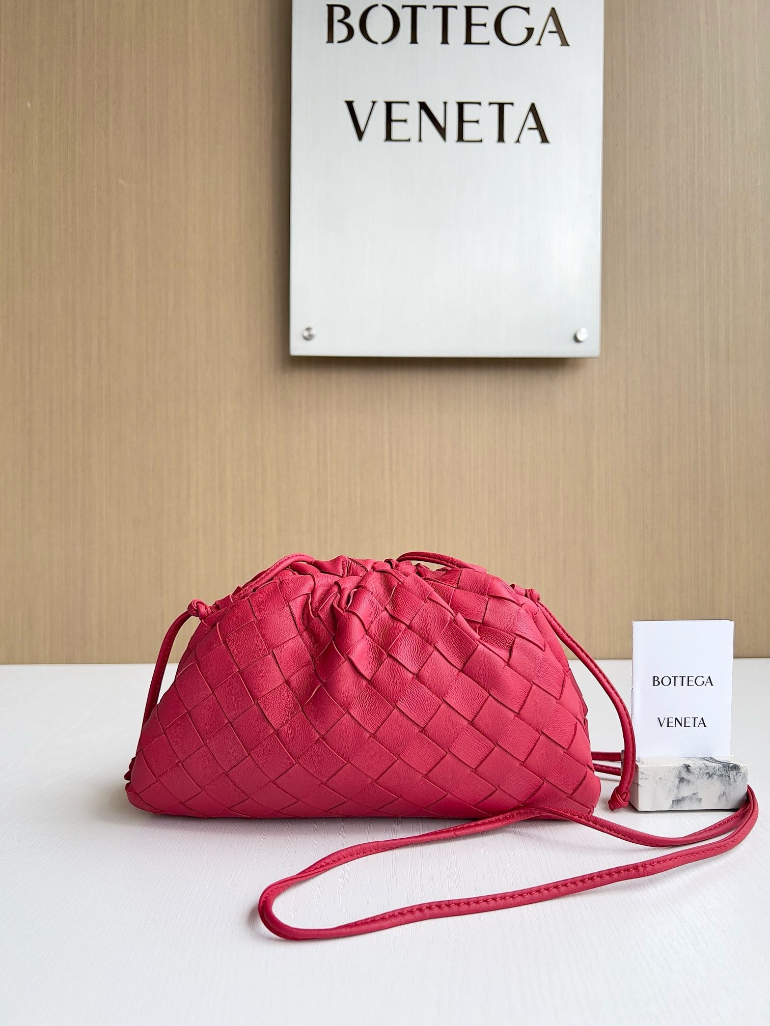 Pouch Bottega Veneta 585822.397c