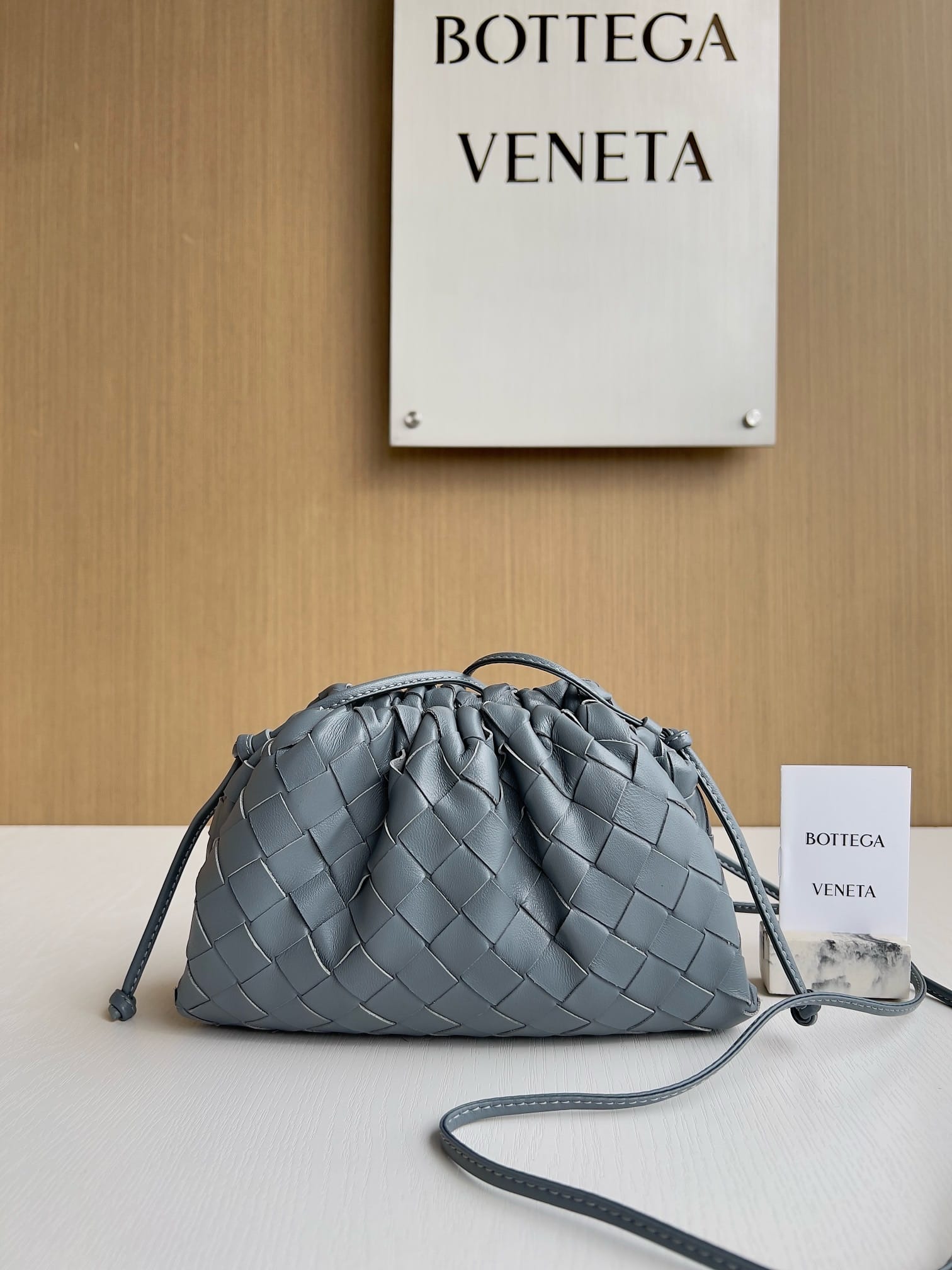 Pouch Bottega Veneta 585822.521o