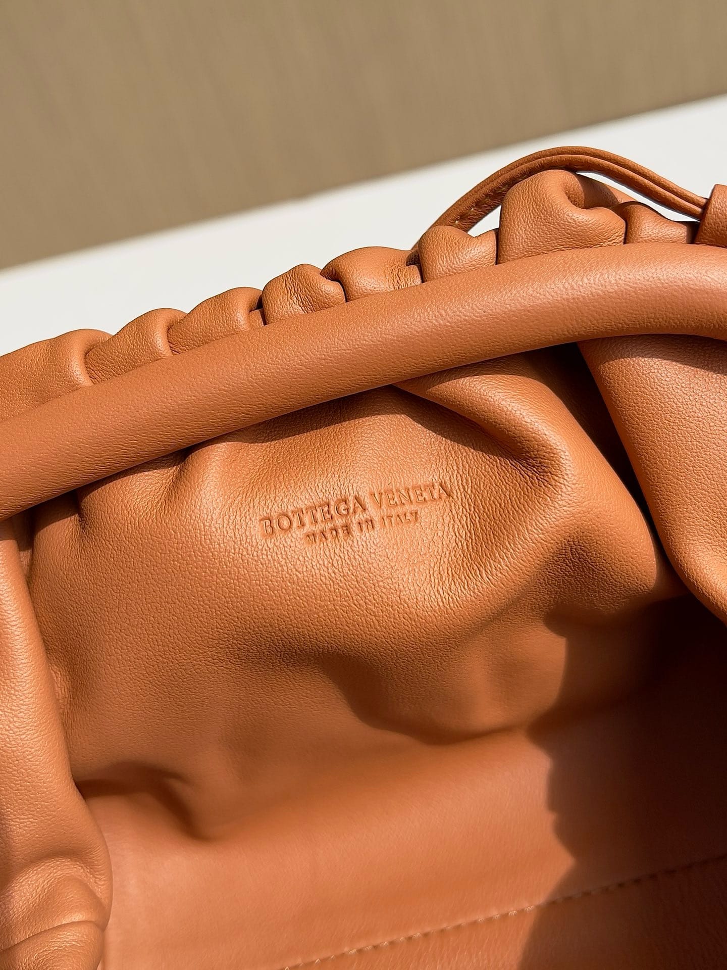 Pouch Bottega Veneta S585822.9