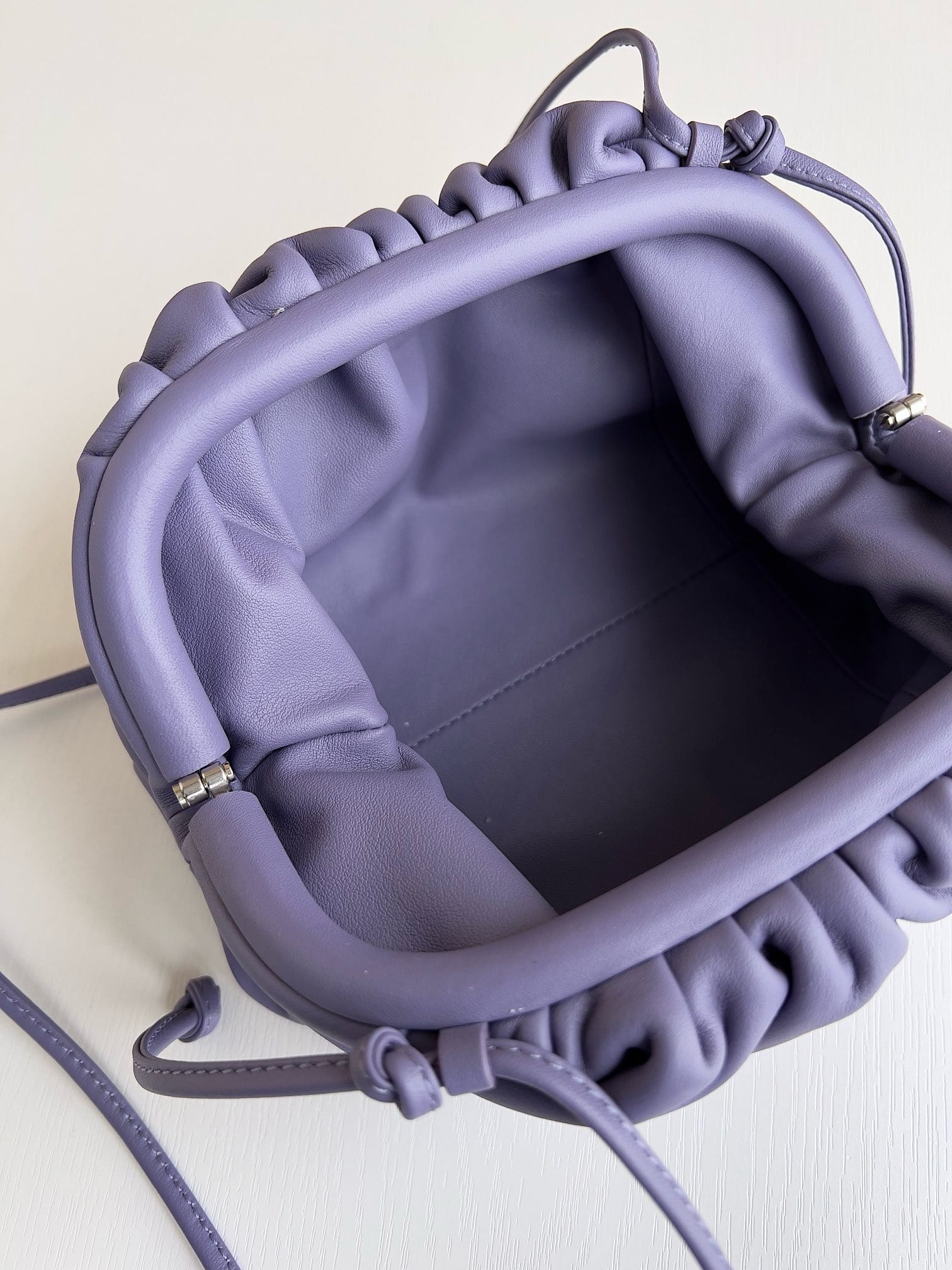 Pouch Bottega Veneta S585822.18