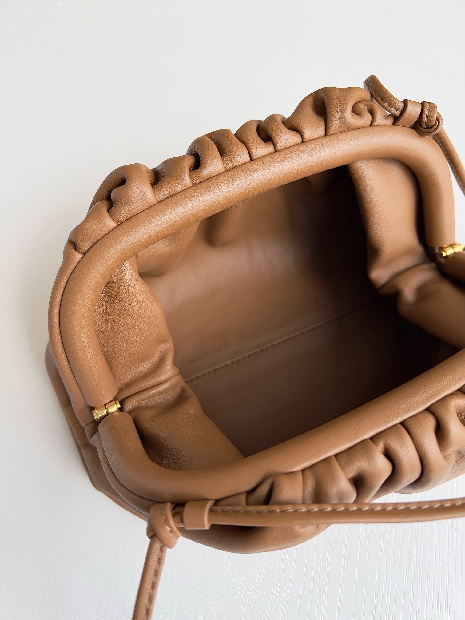 Pouch Bottega Veneta S585822.32