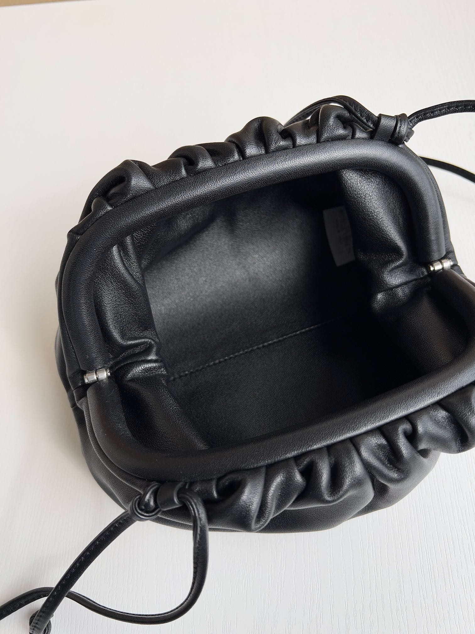 Pouch Bottega Veneta S585822.34